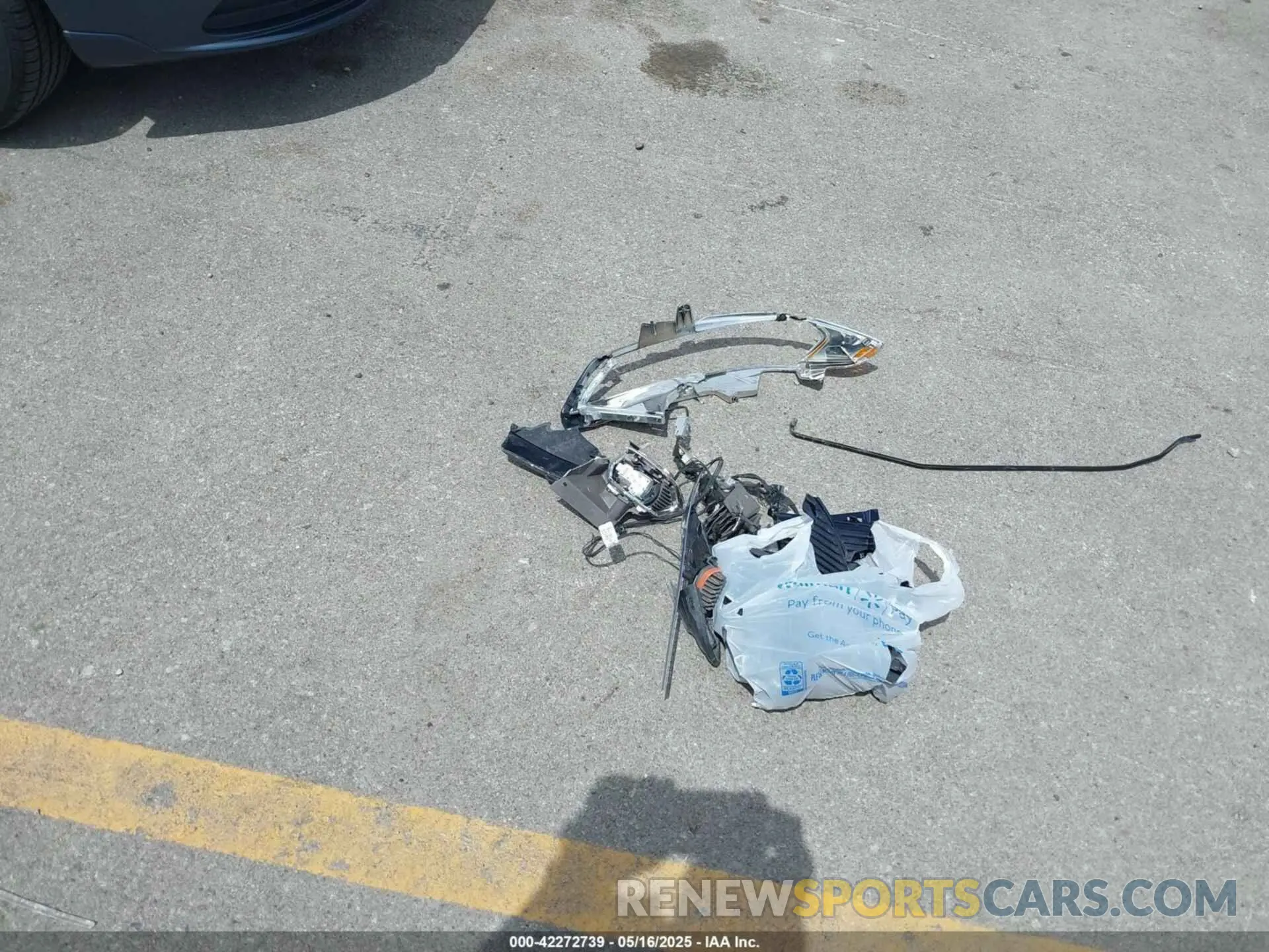 12 Фотография поврежденного автомобиля 3FA6P0MU2KR140367 FORD FUSION HYBRID 2019