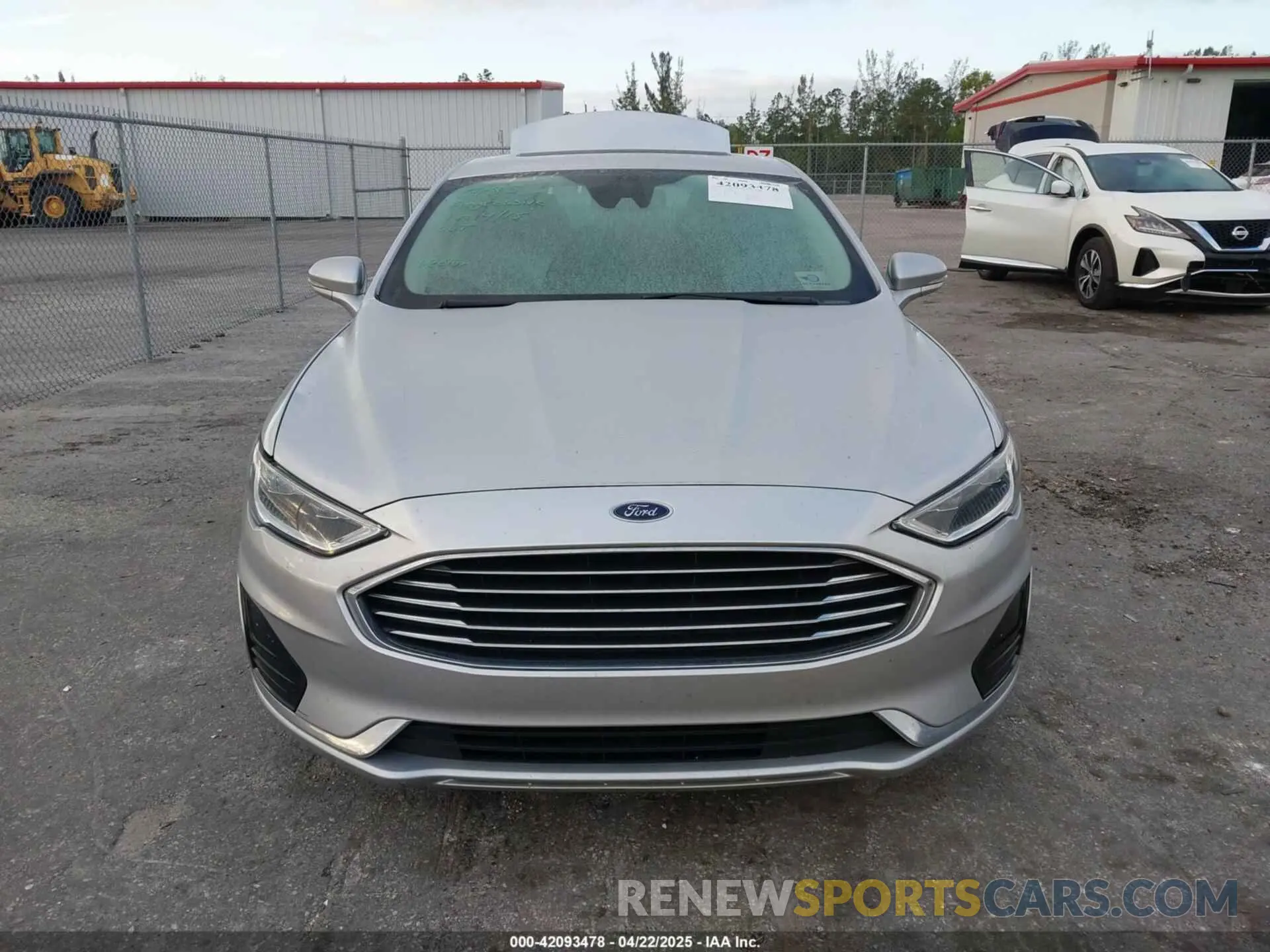 12 Photograph of a damaged car 3FA6P0MU3KR136943 FORD FUSION HYBRID 2019