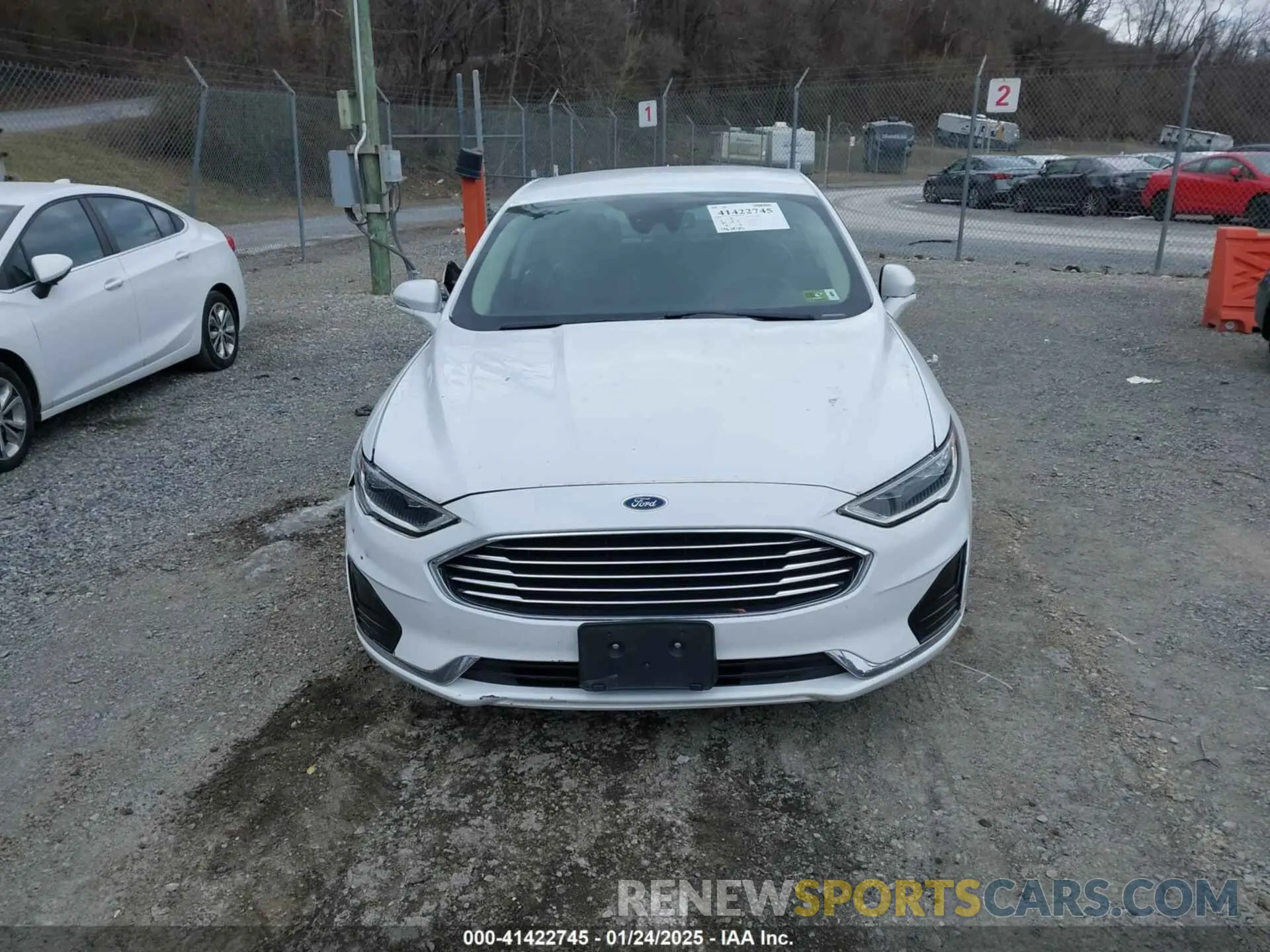 12 Фотография поврежденного автомобиля 3FA6P0MU3KR189612 FORD FUSION HYBRID 2019