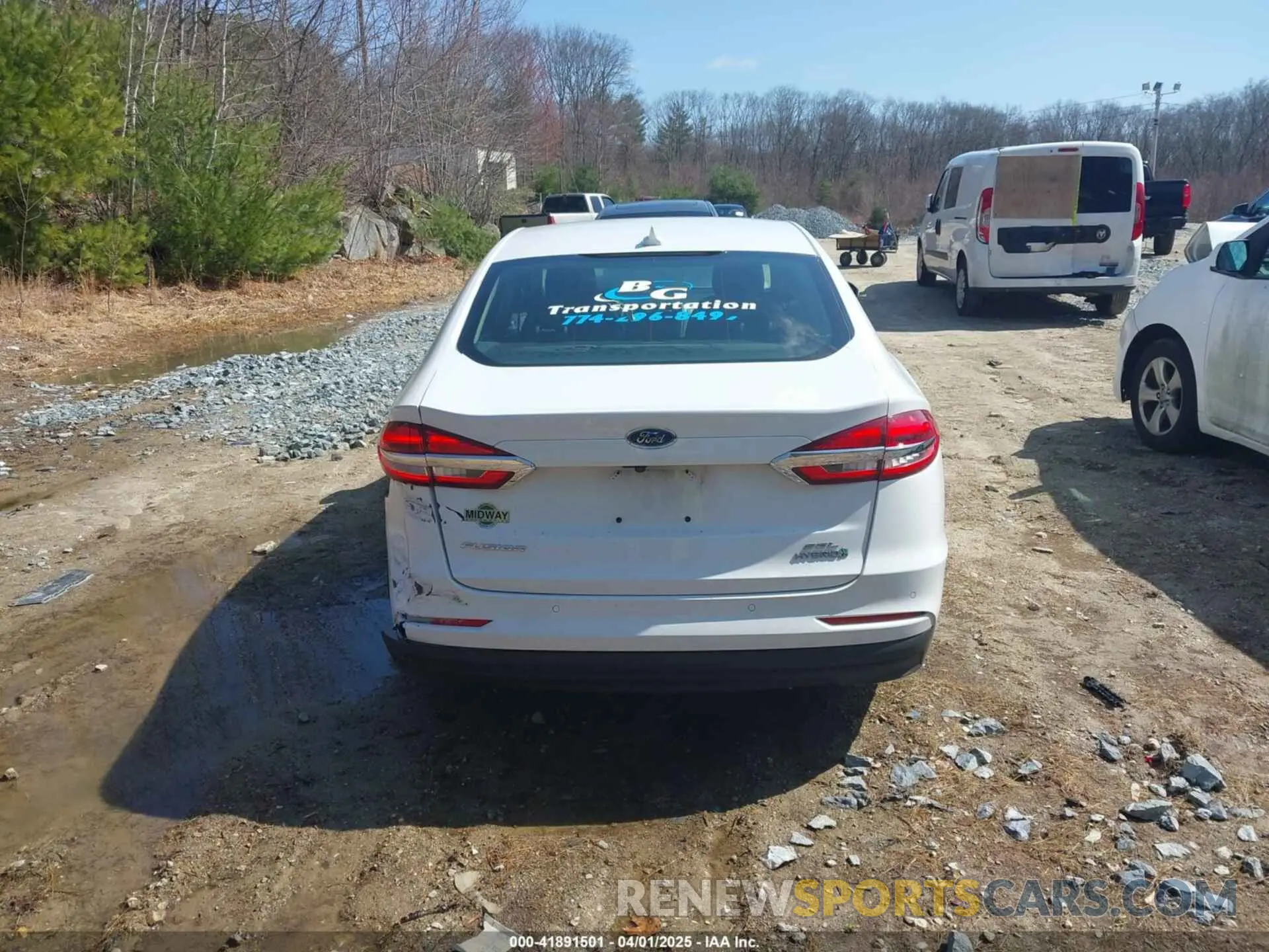 16 Photograph of a damaged car 3FA6P0MU4KR154299 FORD FUSION HYBRID 2019