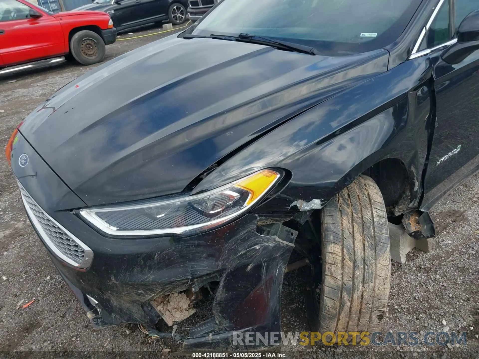 6 Фотография поврежденного автомобиля 3FA6P0RU0KR169164 FORD FUSION HYBRID 2019
