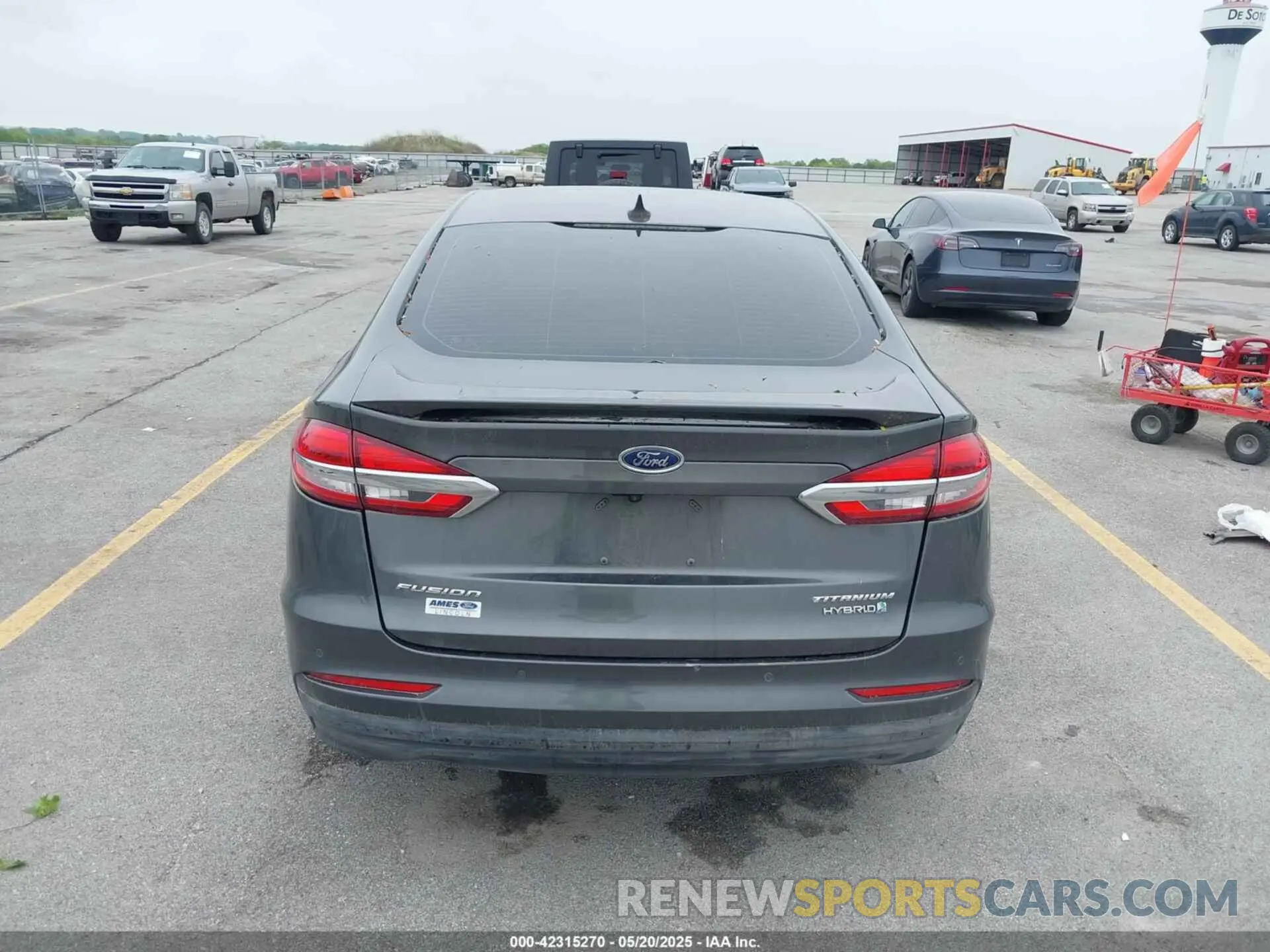 17 Фотография поврежденного автомобиля 3FA6P0RU0KR181931 FORD FUSION HYBRID 2019