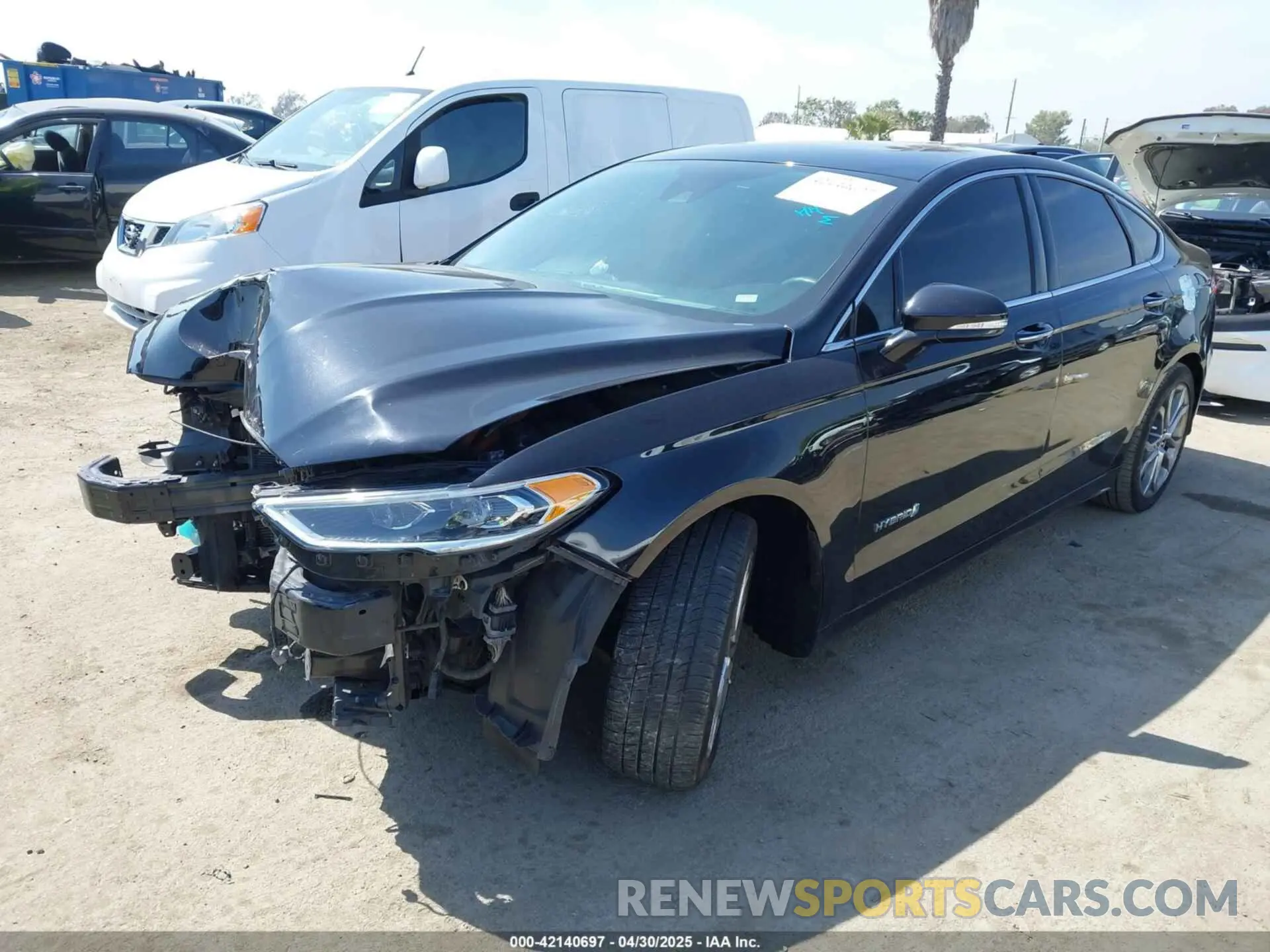 2 Photograph of a damaged car 3FA6P0RU2KR168078 FORD FUSION HYBRID 2019