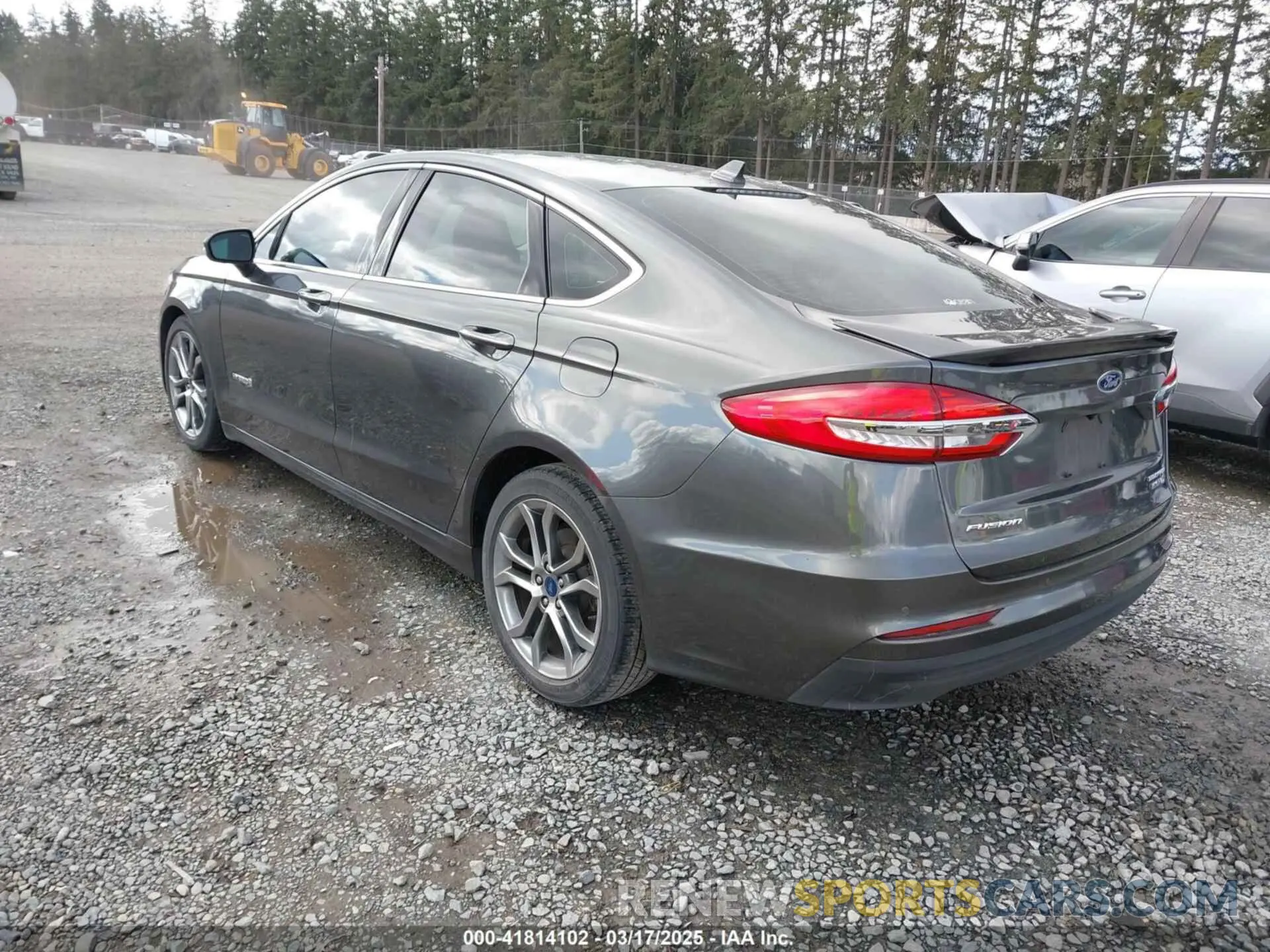 3 Фотография поврежденного автомобиля 3FA6P0RU8KR273062 FORD FUSION HYBRID 2019
