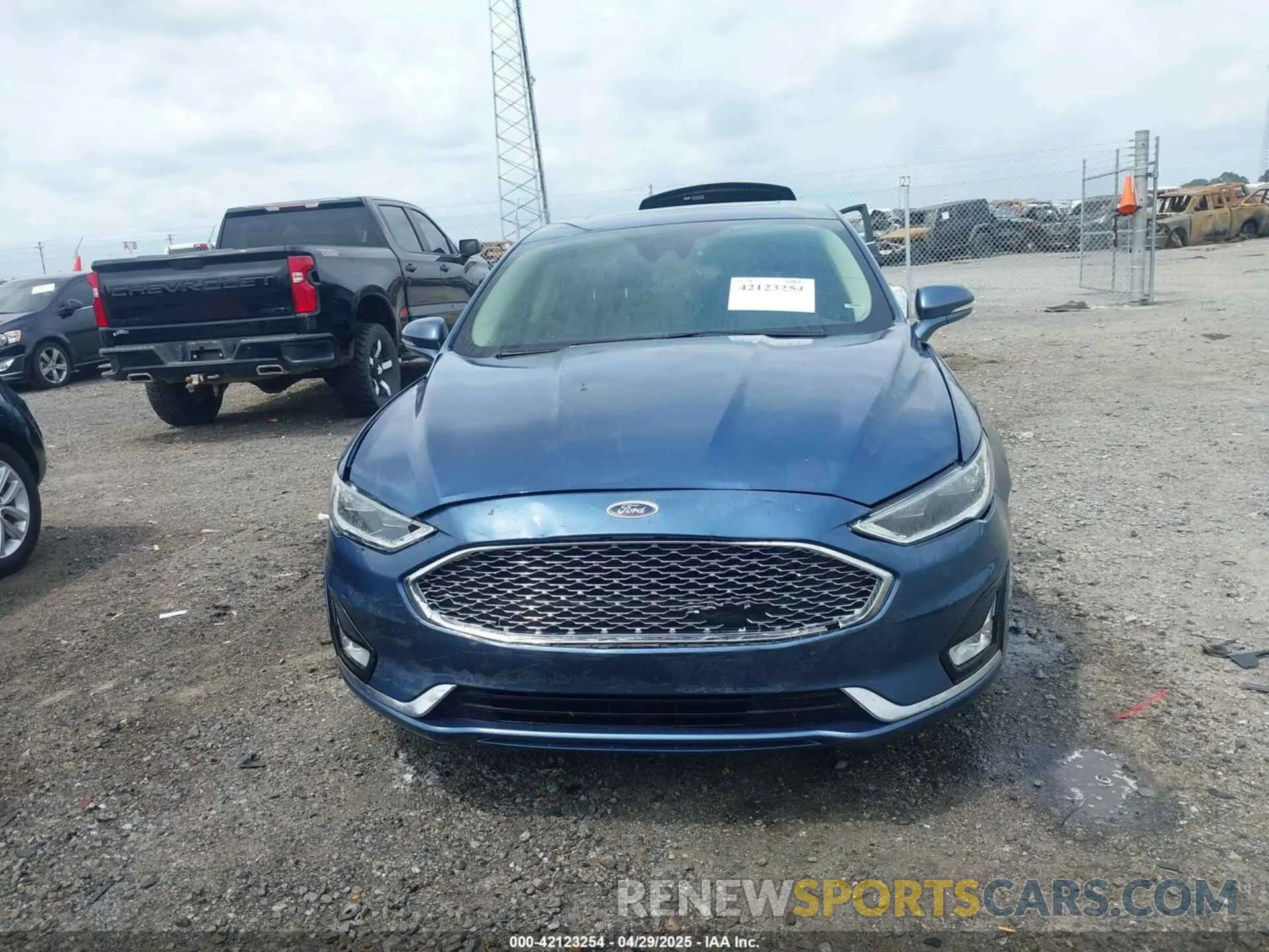 12 Фотография поврежденного автомобиля 3FA6P0RU9KR222508 FORD FUSION HYBRID 2019