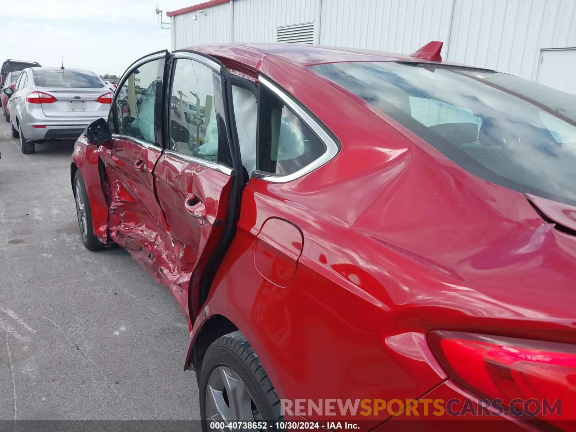 18 Фотография поврежденного автомобиля 3FA6P0RU7LR156915 FORD FUSION HYBRID 2020