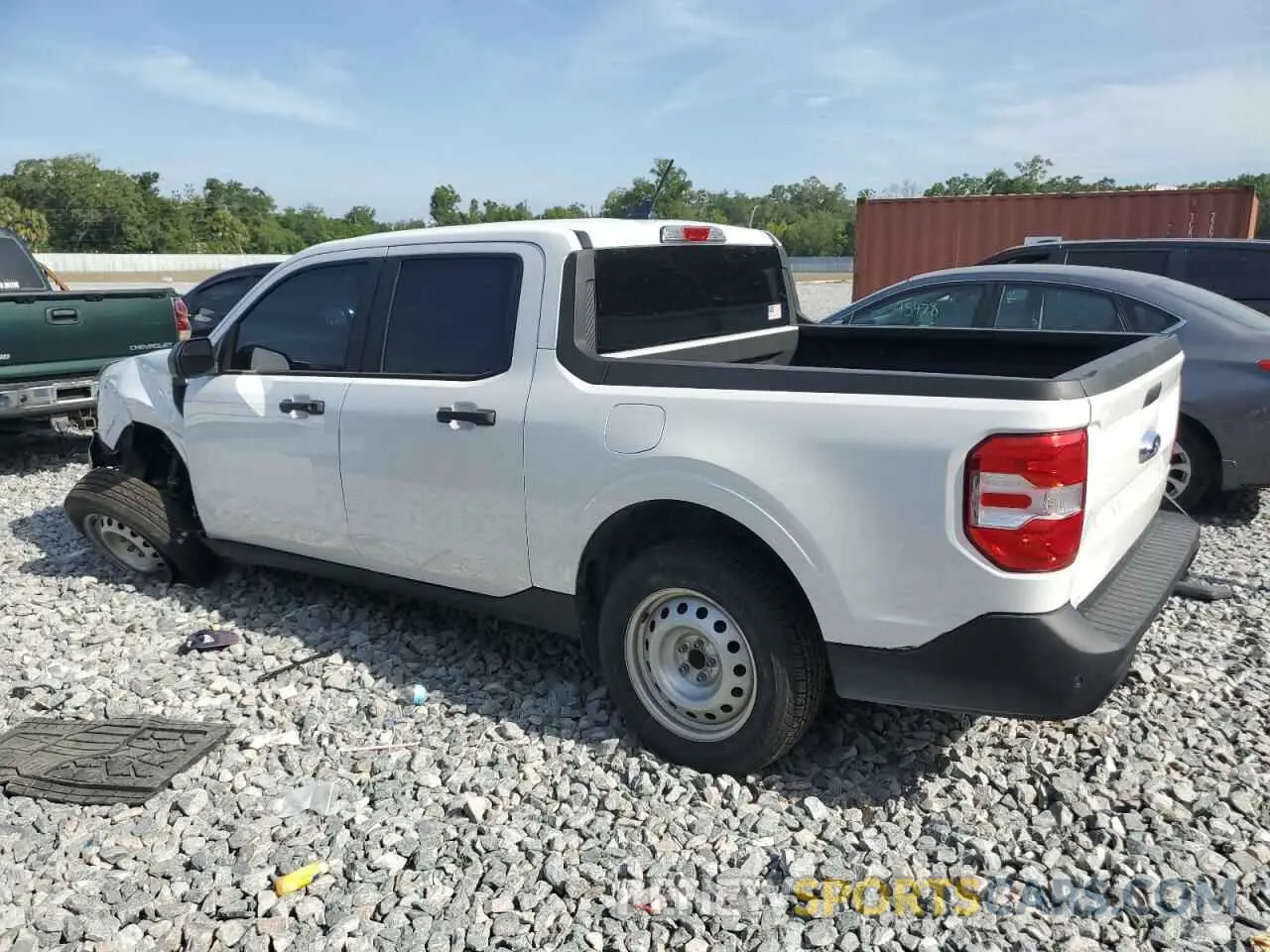 2 Photograph of a damaged car 3FTTW8E33NRA29643 FORD MAVERICK 2022