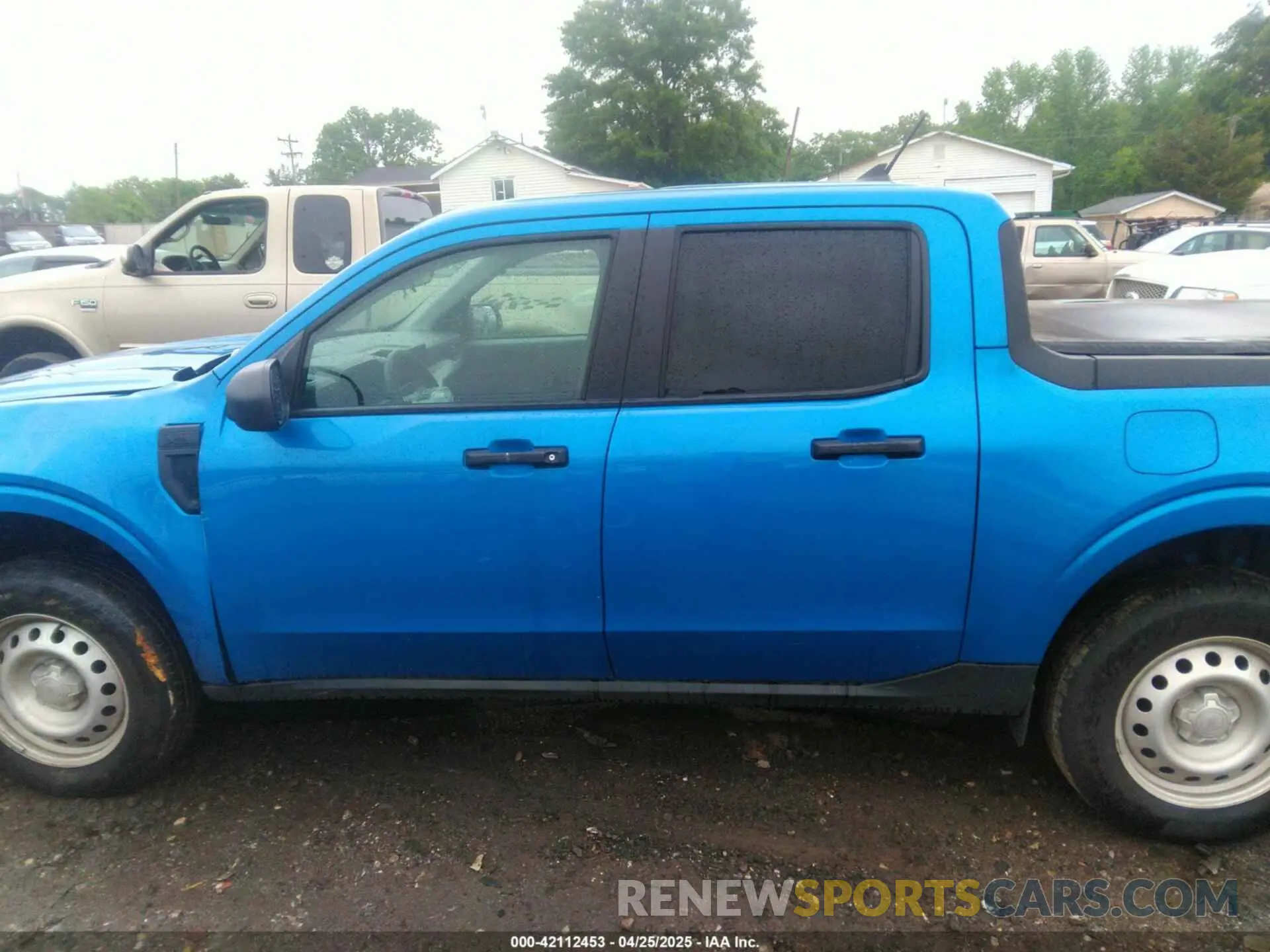 14 Photograph of a damaged car 3FTTW8E33NRA63131 FORD MAVERICK 2022