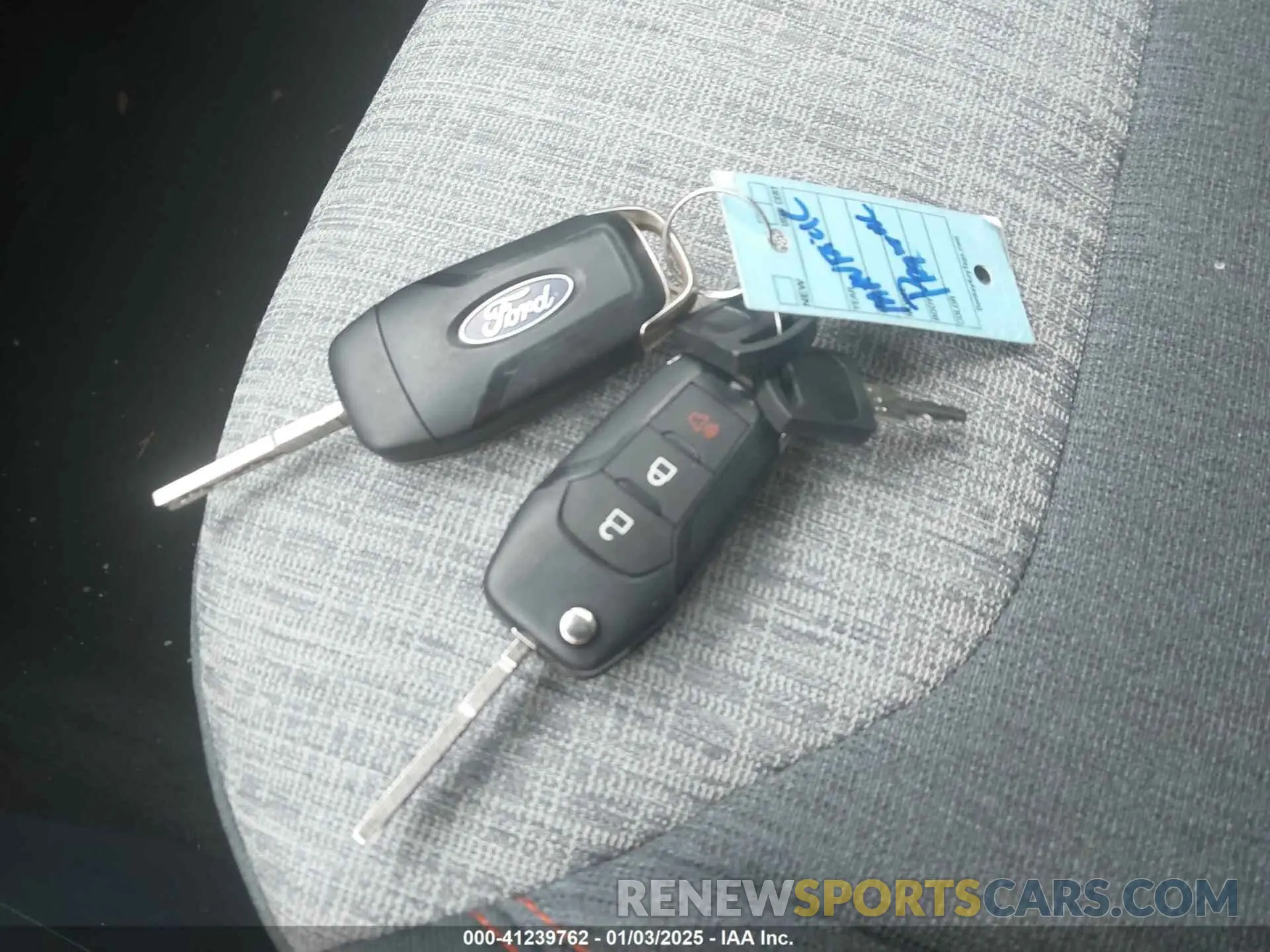 11 Photograph of a damaged car 3FTTW8E34NRA74042 FORD MAVERICK 2022