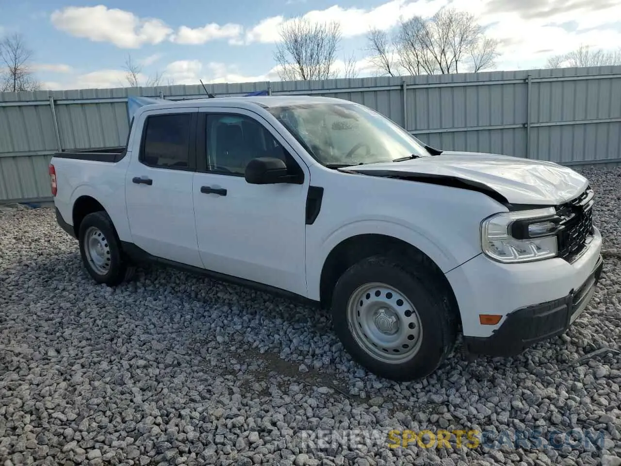 4 Photograph of a damaged car 3FTTW8E35NRA55936 FORD MAVERICK 2022