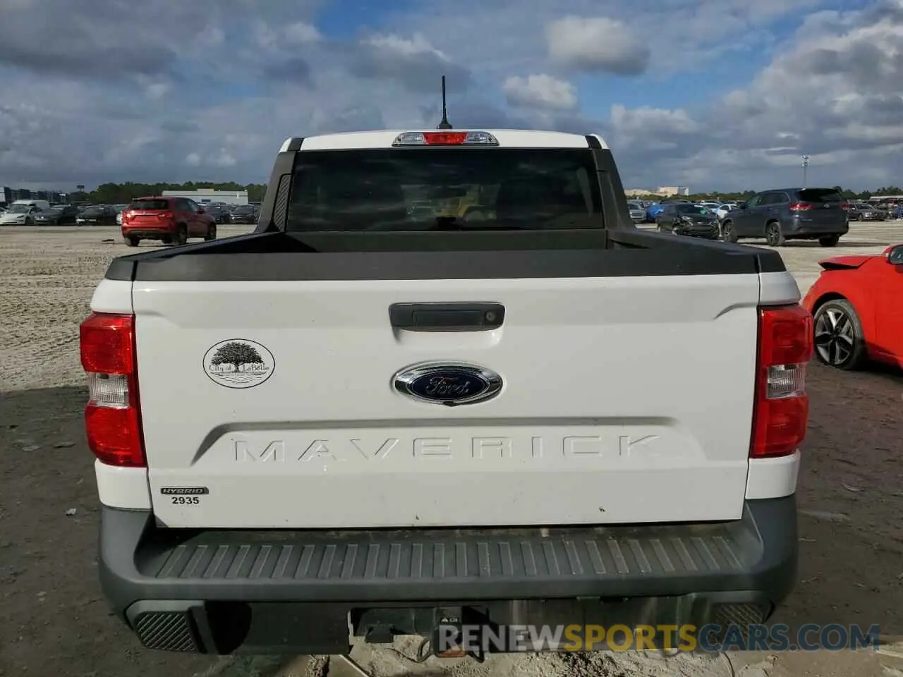 6 Фотография поврежденного автомобиля 3FTTW8E35NRA62935 FORD MAVERICK 2022