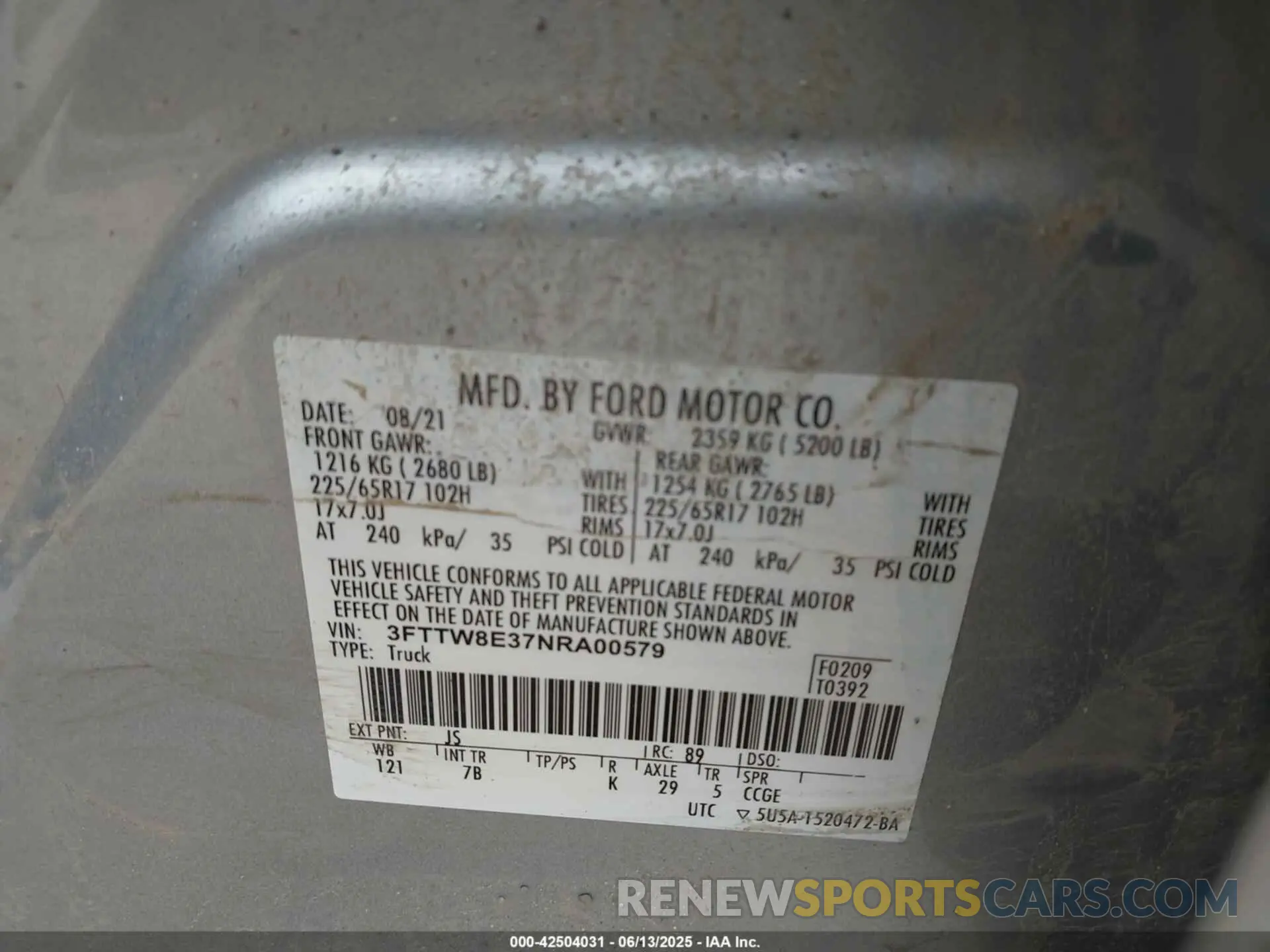 9 Photograph of a damaged car 3FTTW8E37NRA00579 FORD MAVERICK 2022