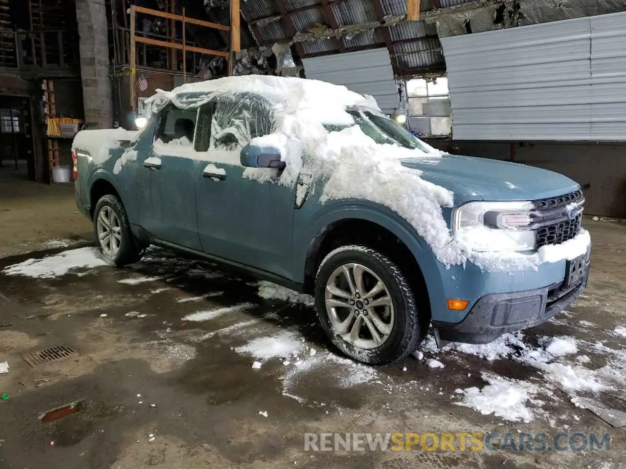 4 Photograph of a damaged car 3FTTW8E38NRA26611 FORD MAVERICK 2022