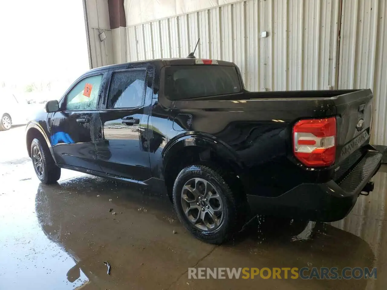 2 Photograph of a damaged car 3FTTW8E3XNRA69444 FORD MAVERICK 2022