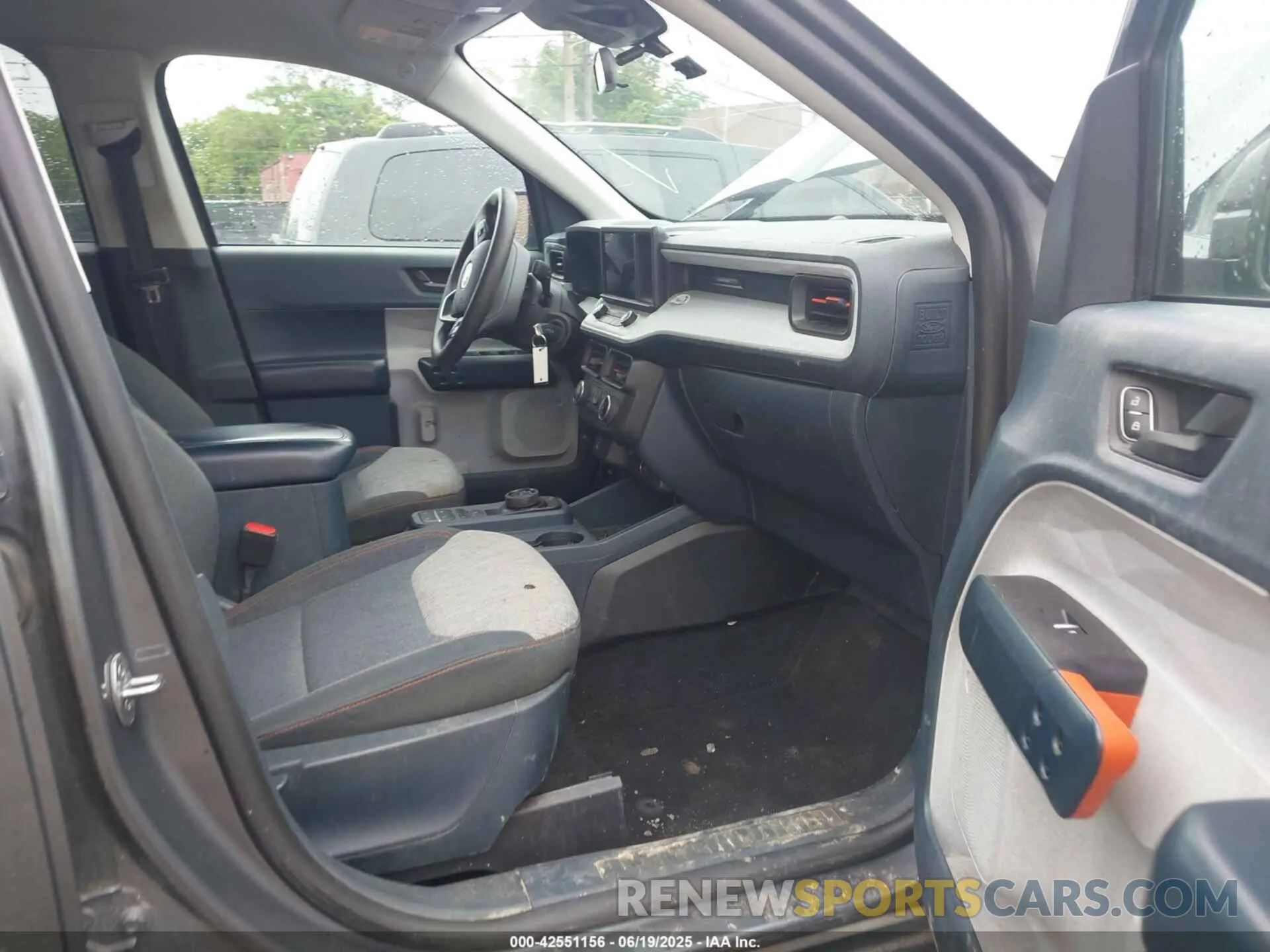 5 Photograph of a damaged car 3FTTW8E91NRA77453 FORD MAVERICK 2022