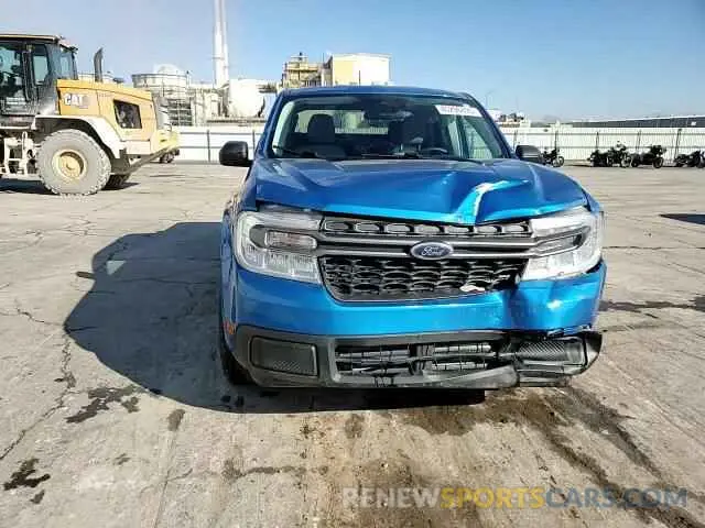 11 Photograph of a damaged car 3FTTW8E92NRB08368 FORD MAVERICK 2022