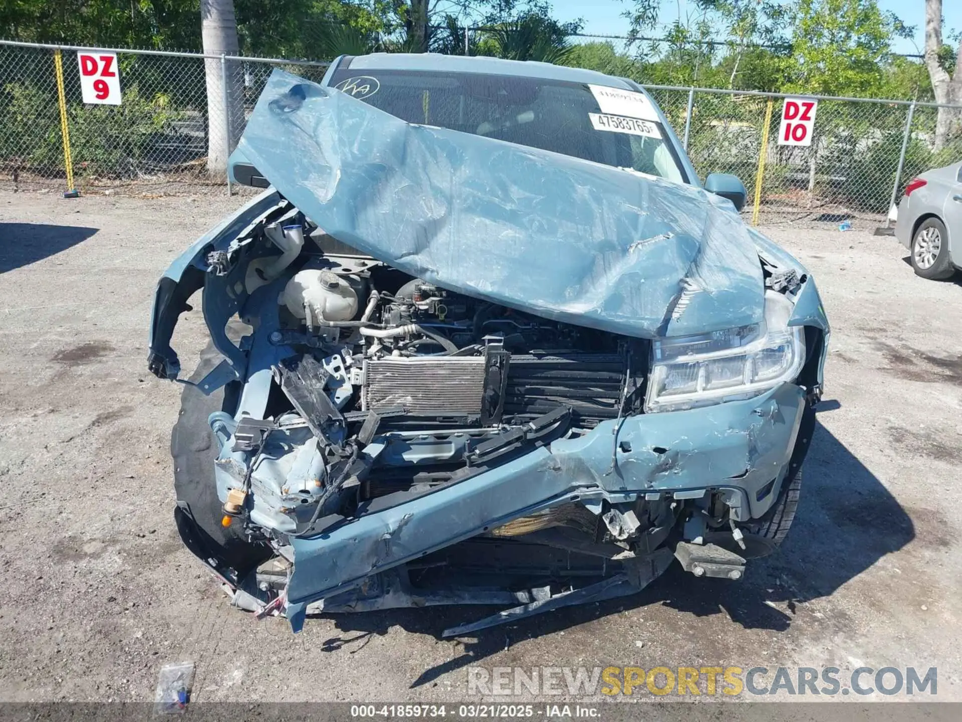 12 Photograph of a damaged car 3FTTW8E93NRA82976 FORD MAVERICK 2022