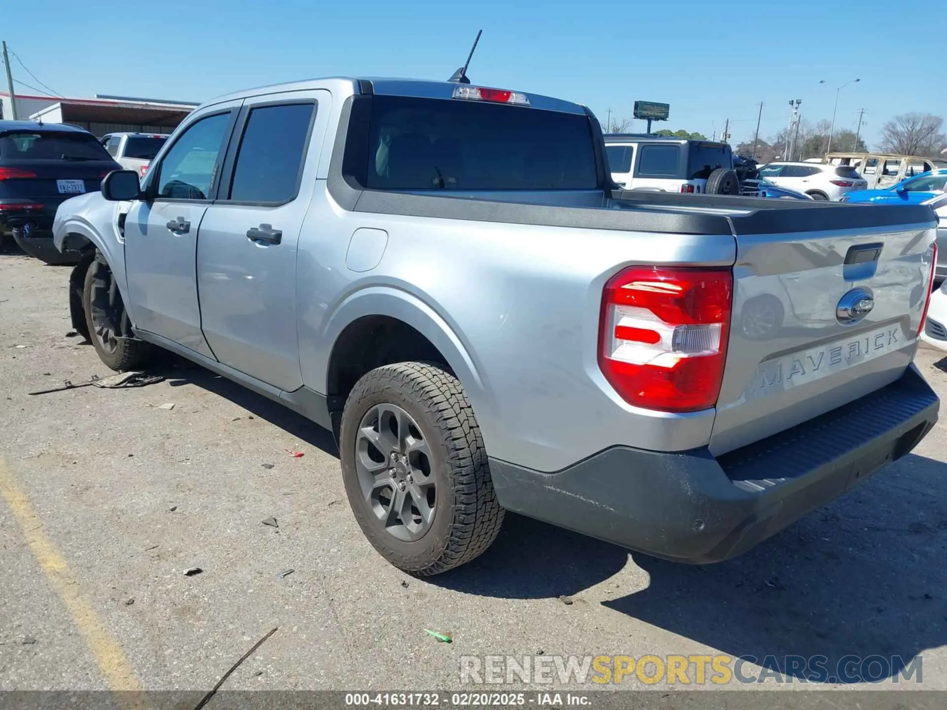 3 Фотография поврежденного автомобиля 3FTTW8E97NRA59183 FORD MAVERICK 2022