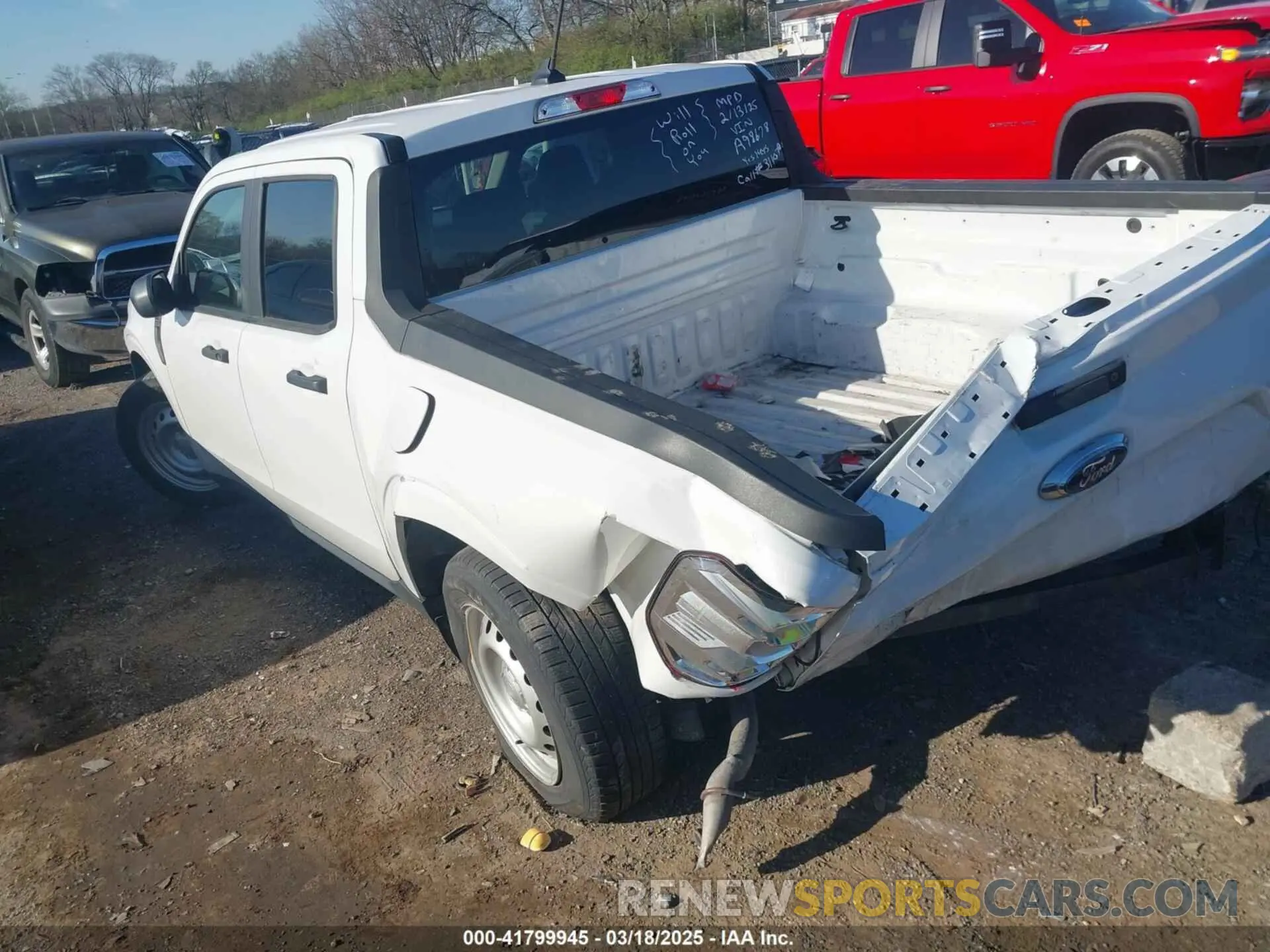 3 Photograph of a damaged car 3FTTW8E99NRA98678 FORD MAVERICK 2022
