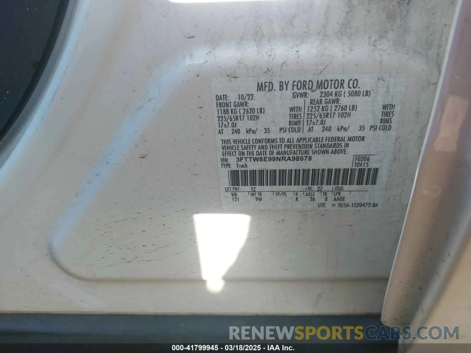 9 Photograph of a damaged car 3FTTW8E99NRA98678 FORD MAVERICK 2022