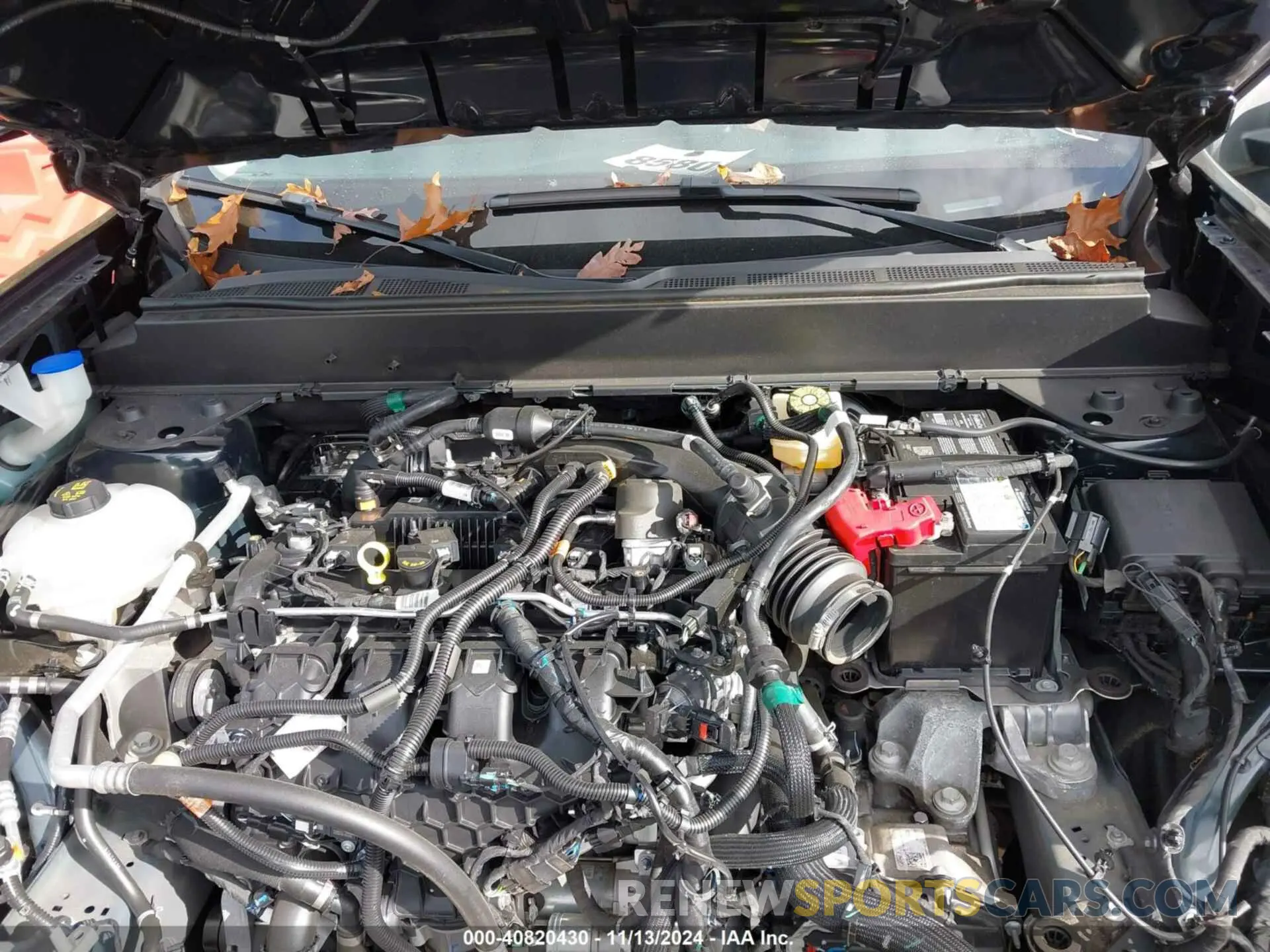 10 Photograph of a damaged car 3FTTW8E9XNRA22208 FORD MAVERICK 2022