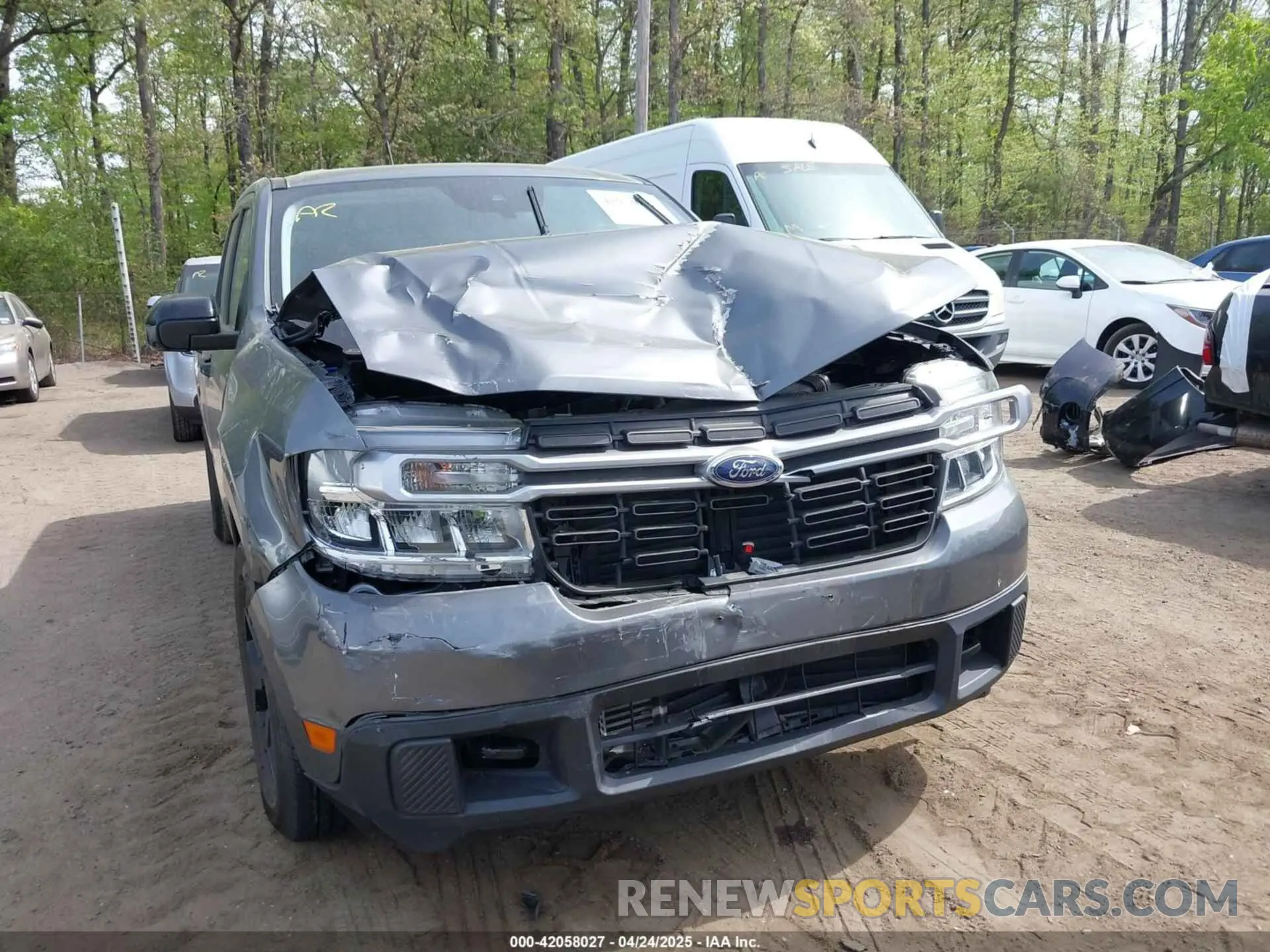 12 Photograph of a damaged car 3FTTW8F90NRA34088 FORD MAVERICK 2022