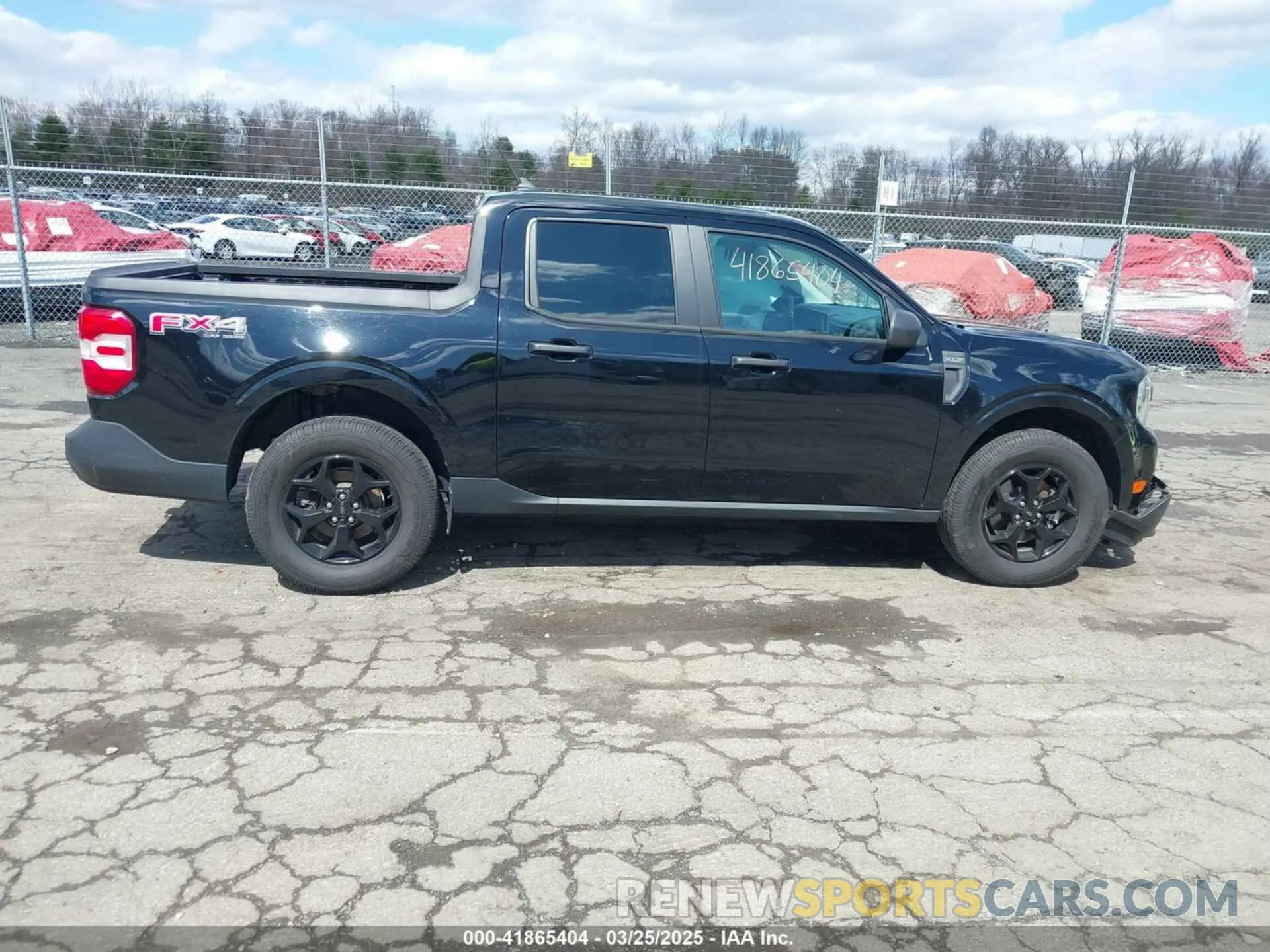 13 Фотография поврежденного автомобиля 3FTTW8F92NRA13579 FORD MAVERICK 2022