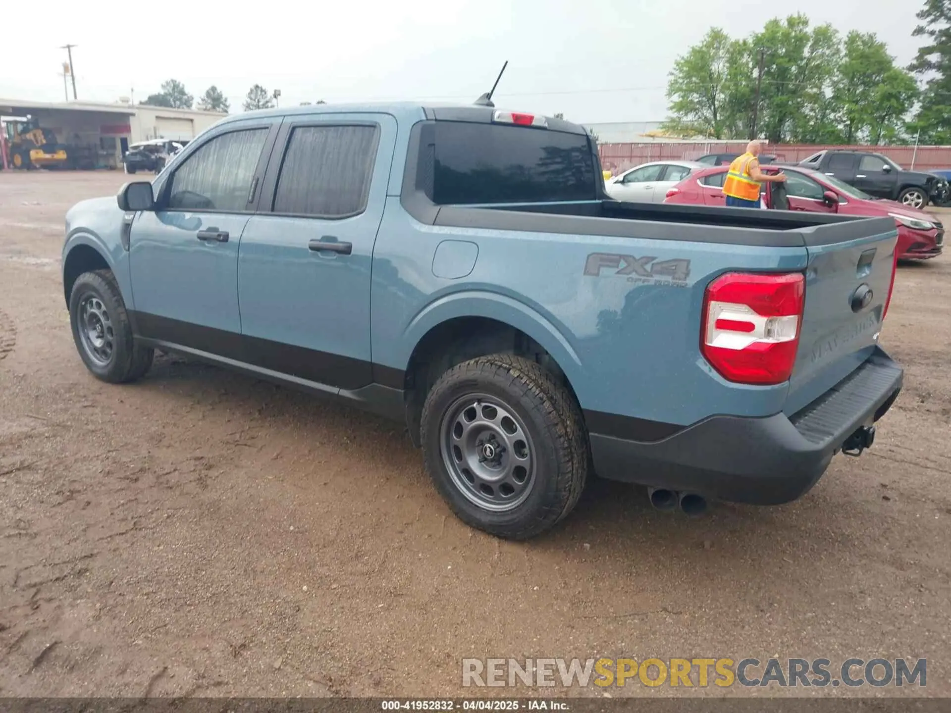 3 Фотография поврежденного автомобиля 3FTTW8F92NRA43567 FORD MAVERICK 2022