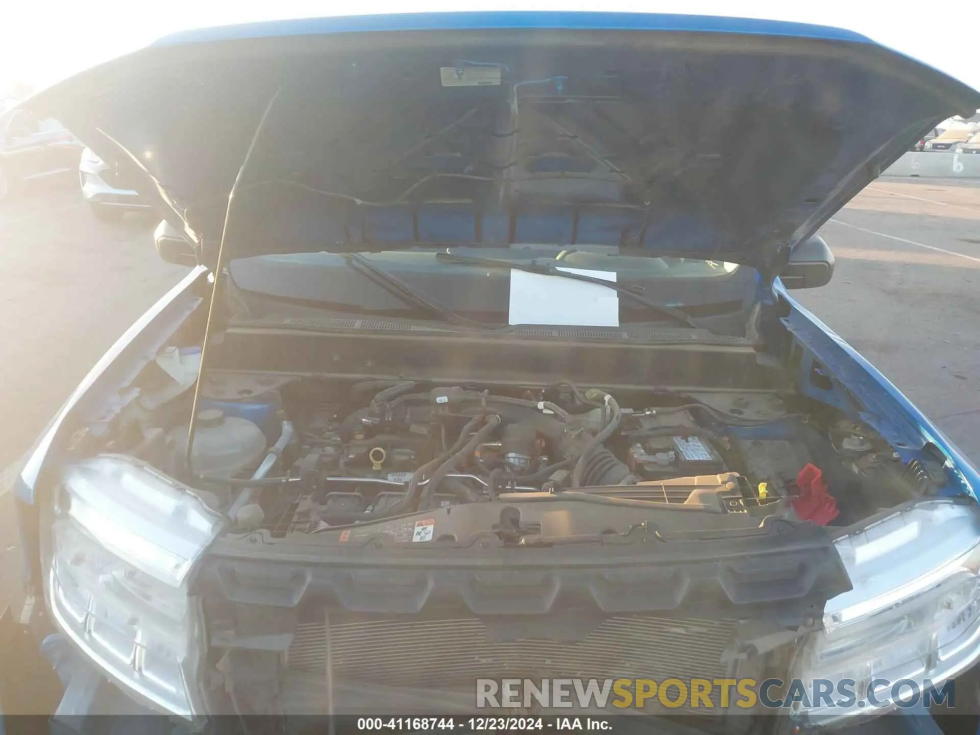 10 Photograph of a damaged car 3FTTW8F95NRA52831 FORD MAVERICK 2022