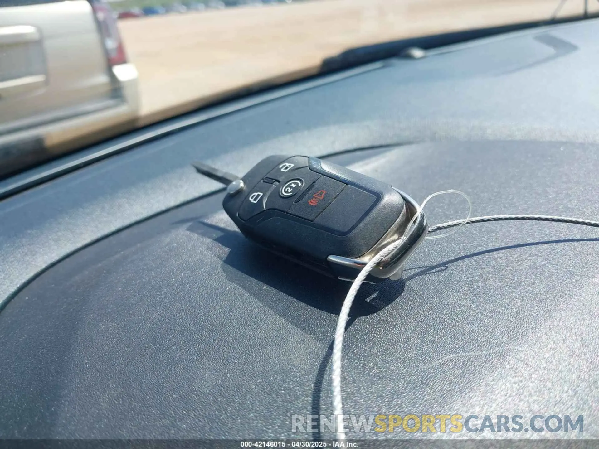 11 Photograph of a damaged car 3FTTW8F96NRA97616 FORD MAVERICK 2022