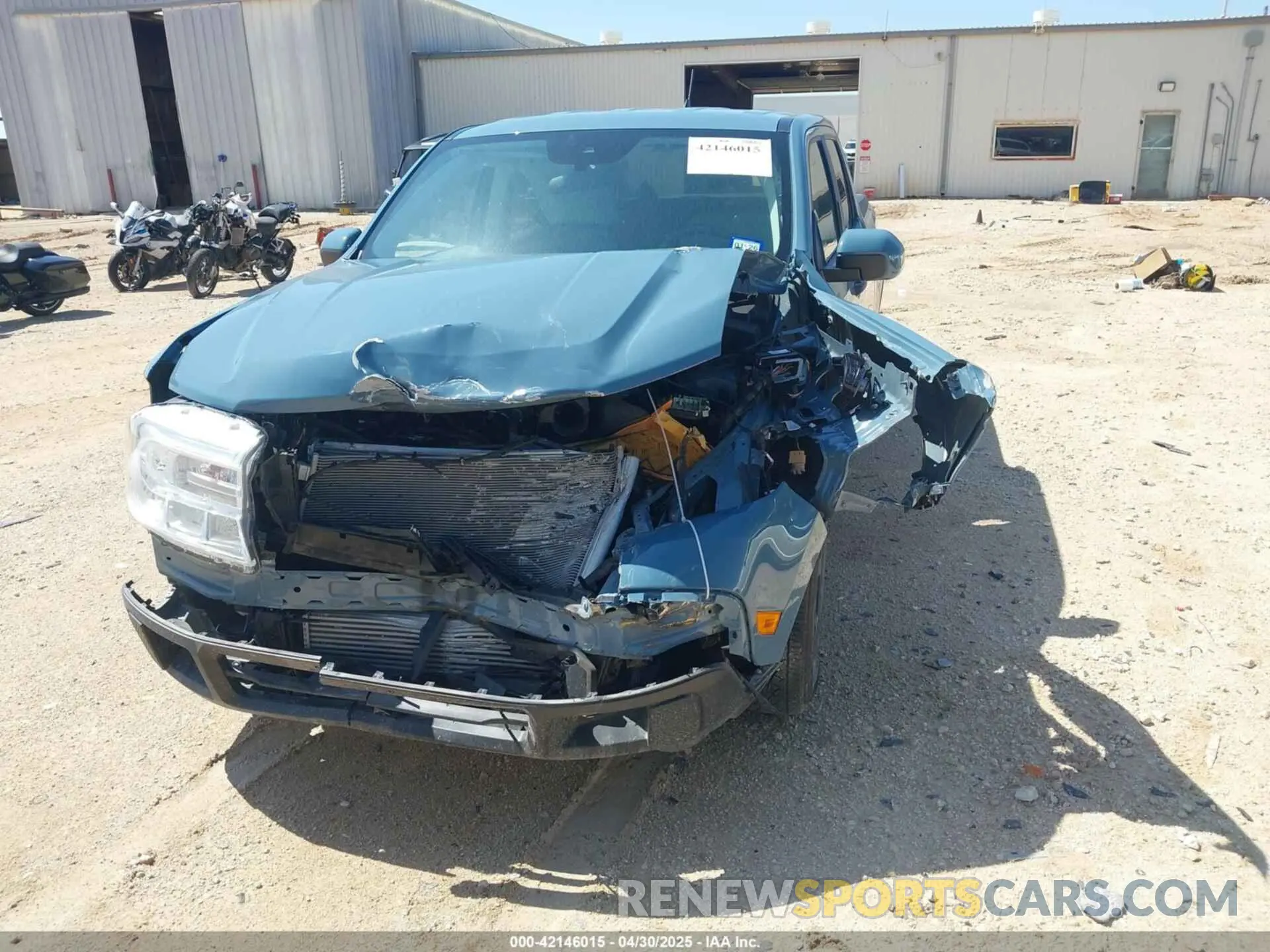 12 Photograph of a damaged car 3FTTW8F96NRA97616 FORD MAVERICK 2022