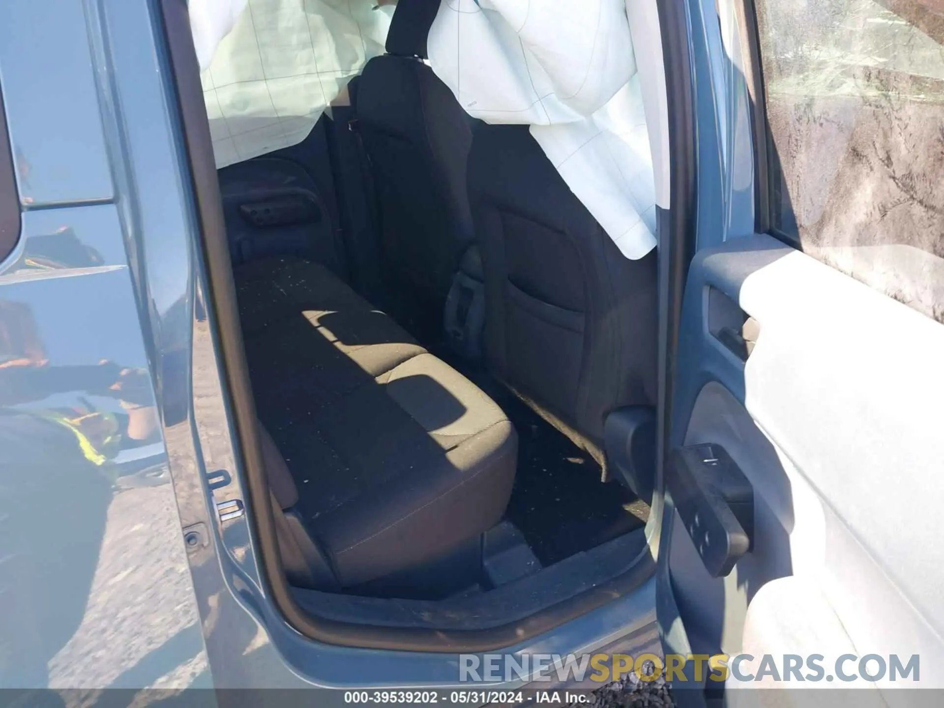 8 Фотография поврежденного автомобиля 3FTTW8F97NRA10712 FORD MAVERICK 2022