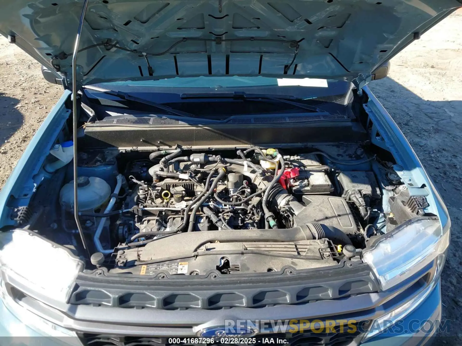 10 Photograph of a damaged car 3FTTW8F99NRA55540 FORD MAVERICK 2022