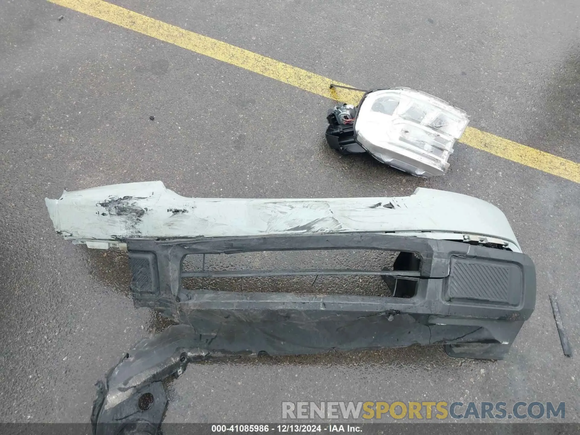 12 Photograph of a damaged car 3FTTW8F9XNRA27715 FORD MAVERICK 2022