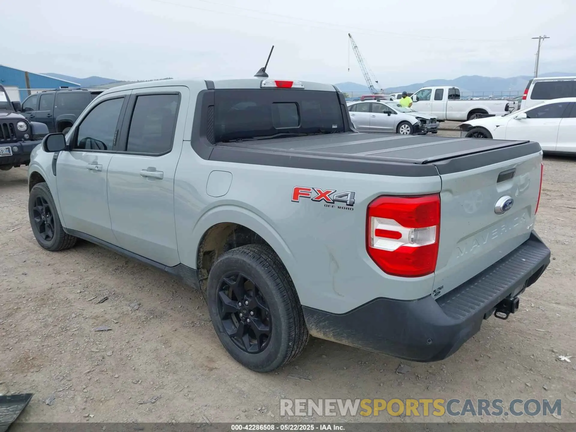 3 Фотография поврежденного автомобиля 3FTTW8F9XNRA45096 FORD MAVERICK 2022
