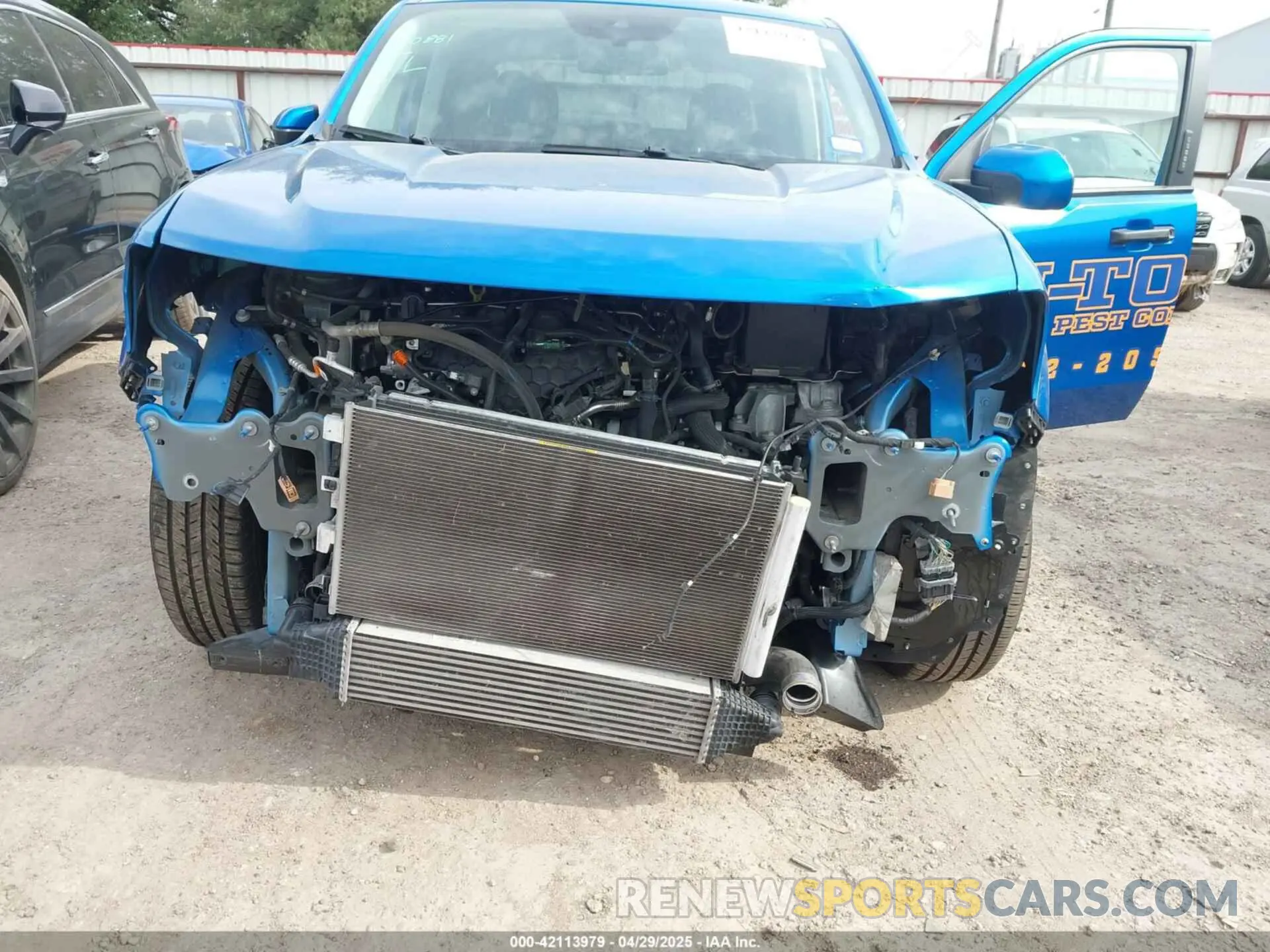 6 Фотография поврежденного автомобиля 3FTTW8F9XNRA52808 FORD MAVERICK 2022