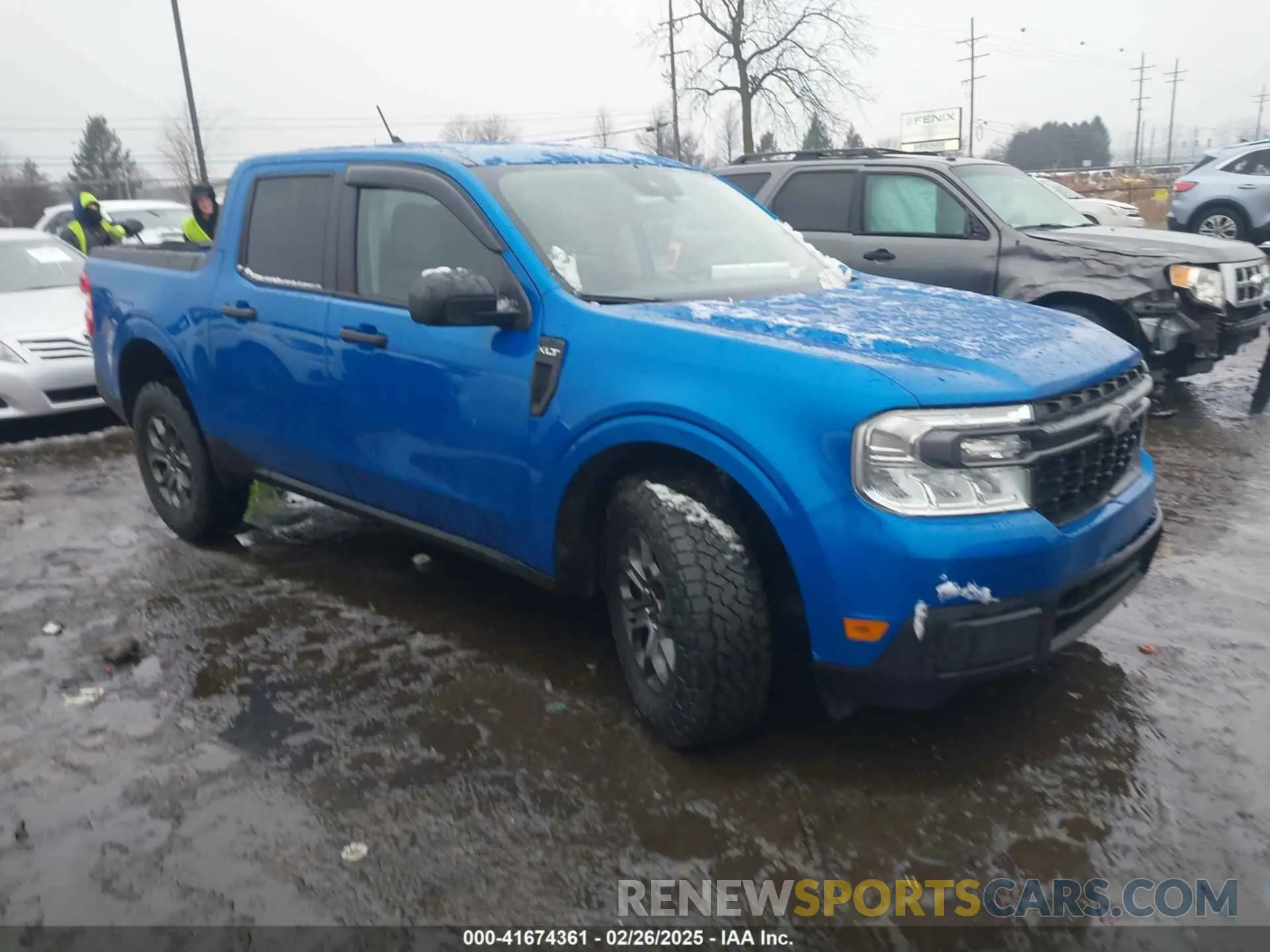 1 Photograph of a damaged car 3FTTW8F9XNRB15339 FORD MAVERICK 2022