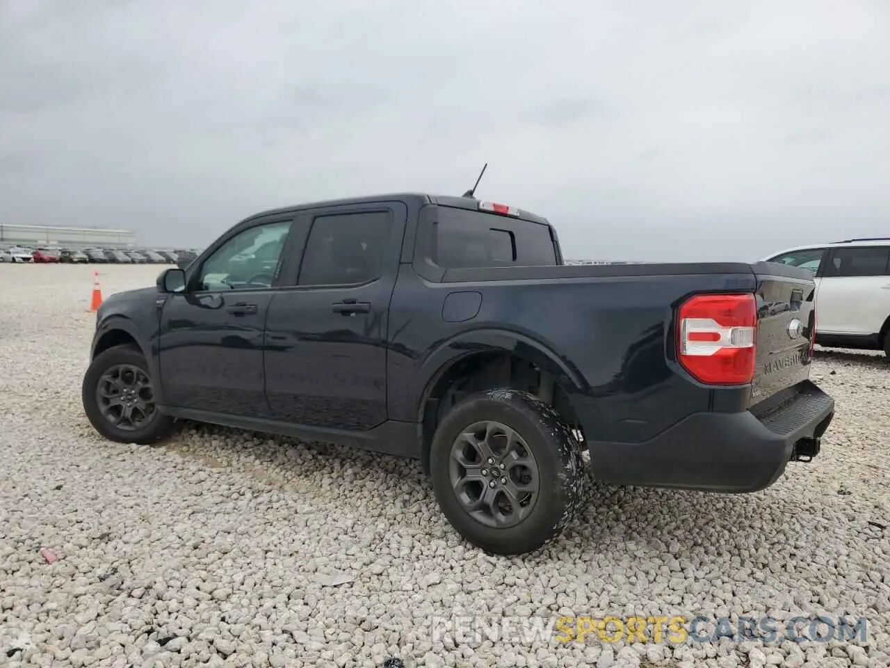 2 Фотография поврежденного автомобиля 3FTTW8E30PRA90063 FORD MAVERICK 2023