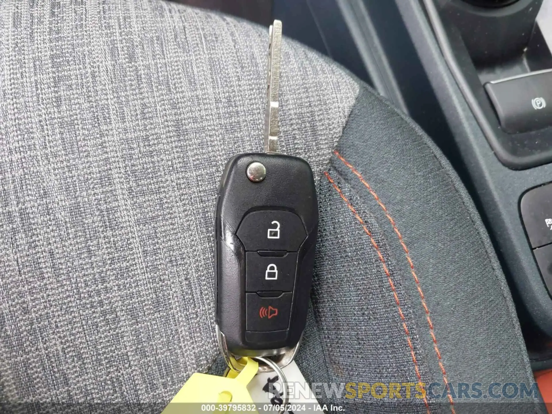11 Photograph of a damaged car 3FTTW8E30PRA90189 FORD MAVERICK 2023