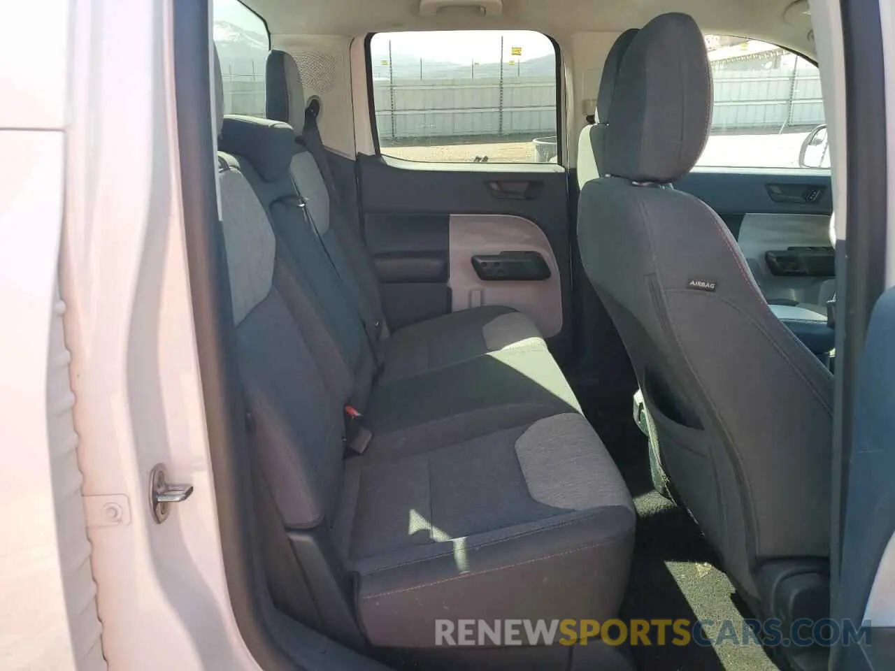 10 Фотография поврежденного автомобиля 3FTTW8E31PRA31619 FORD MAVERICK 2023