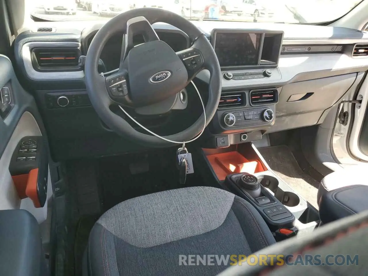 8 Фотография поврежденного автомобиля 3FTTW8E32PRA87696 FORD MAVERICK 2023