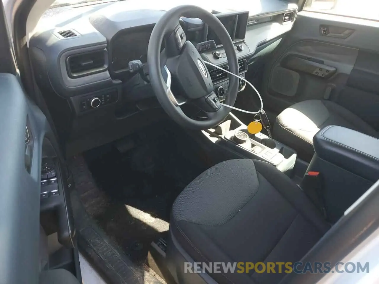 8 Фотография поврежденного автомобиля 3FTTW8E32PRA95247 FORD MAVERICK 2023