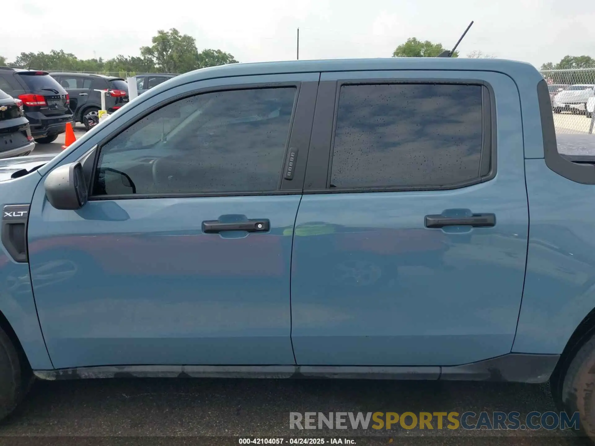 14 Photograph of a damaged car 3FTTW8E33PRA01294 FORD MAVERICK 2023