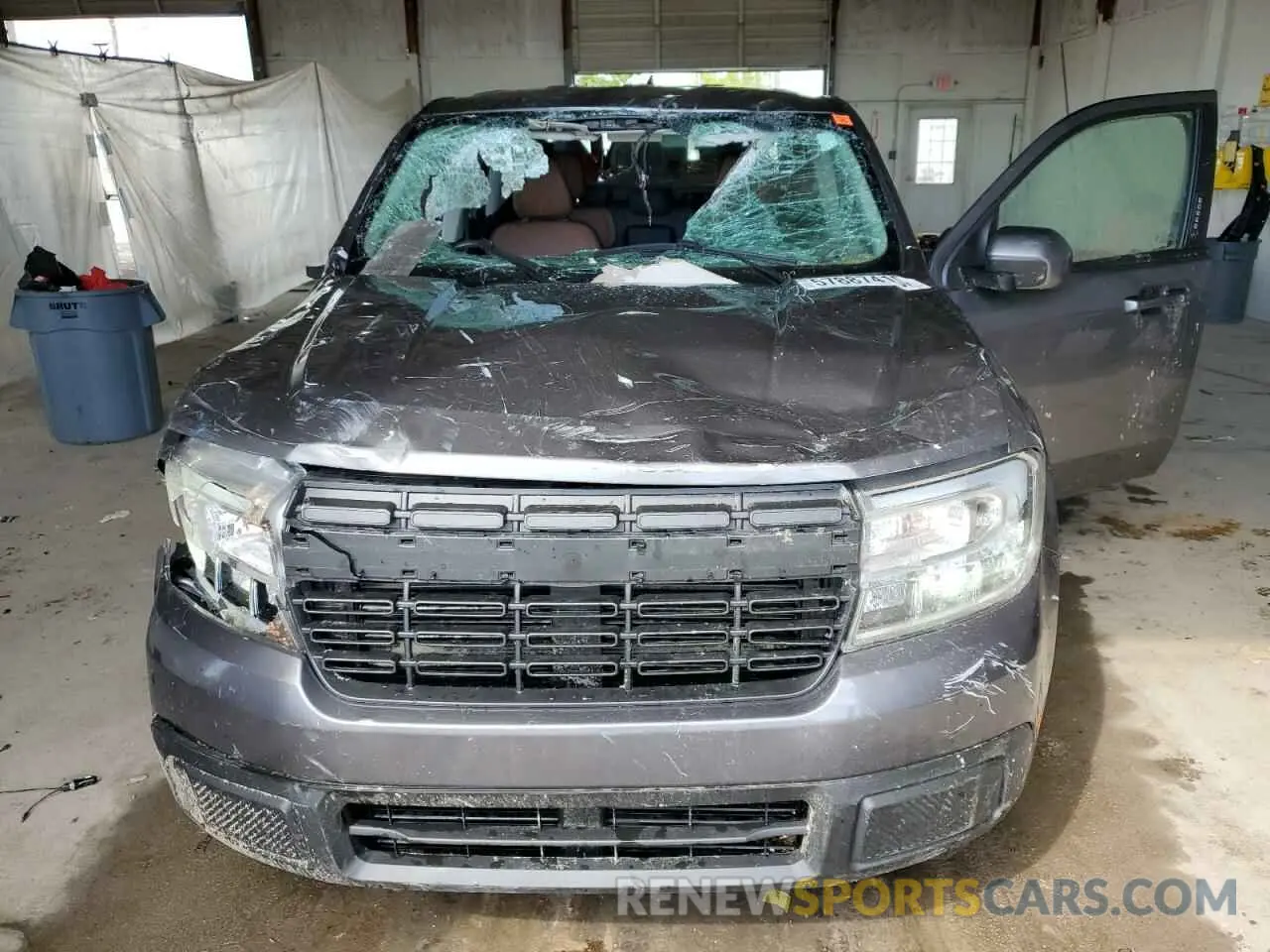 11 Photograph of a damaged car 3FTTW8E33PRA28656 FORD MAVERICK 2023