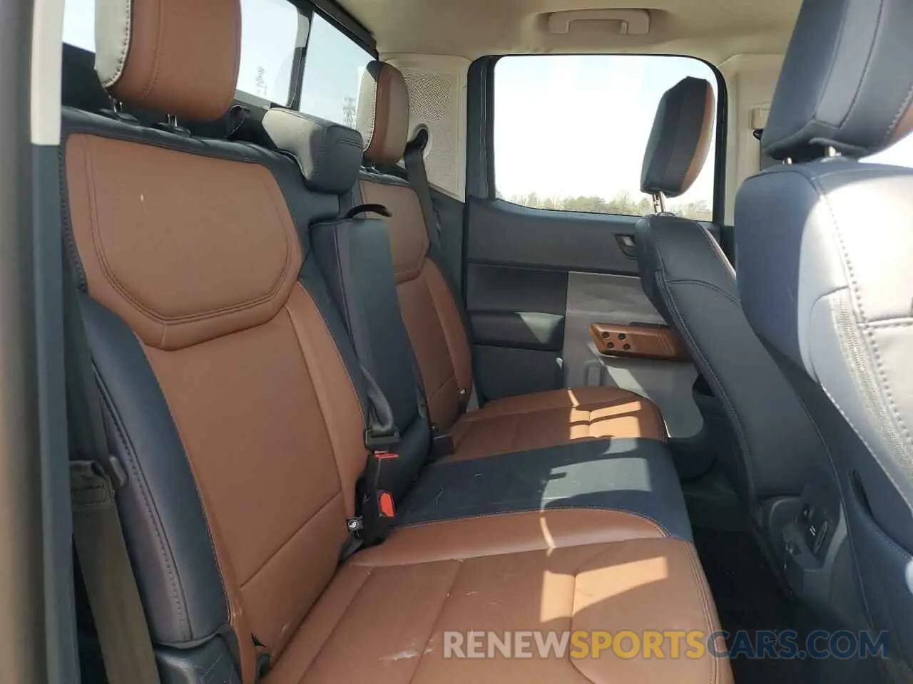 10 Фотография поврежденного автомобиля 3FTTW8E34PRA16354 FORD MAVERICK 2023