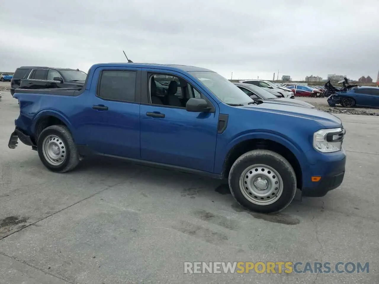 4 Фотография поврежденного автомобиля 3FTTW8E34PRA40055 FORD MAVERICK 2023