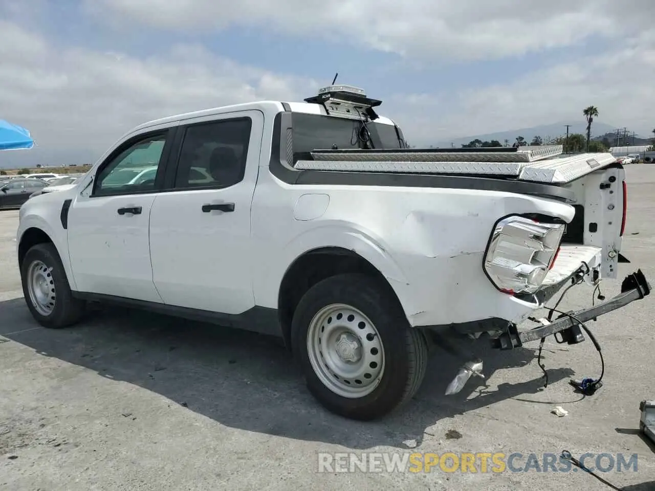 2 Фотография поврежденного автомобиля 3FTTW8E34PRA51234 FORD MAVERICK 2023