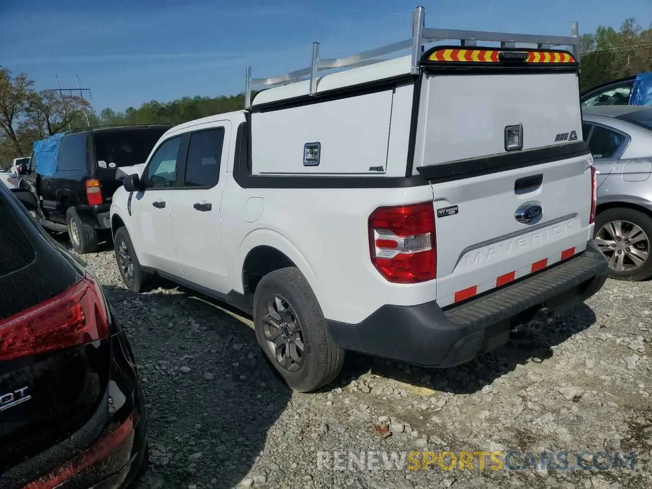 2 Photograph of a damaged car 3FTTW8E91PRA82381 FORD MAVERICK 2023