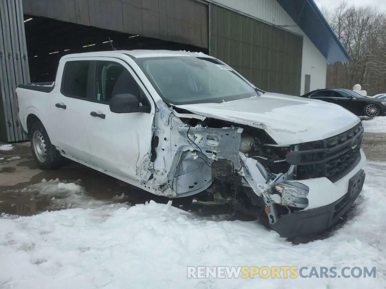 4 Photograph of a damaged car 3FTTW8E91PRA82798 FORD MAVERICK 2023