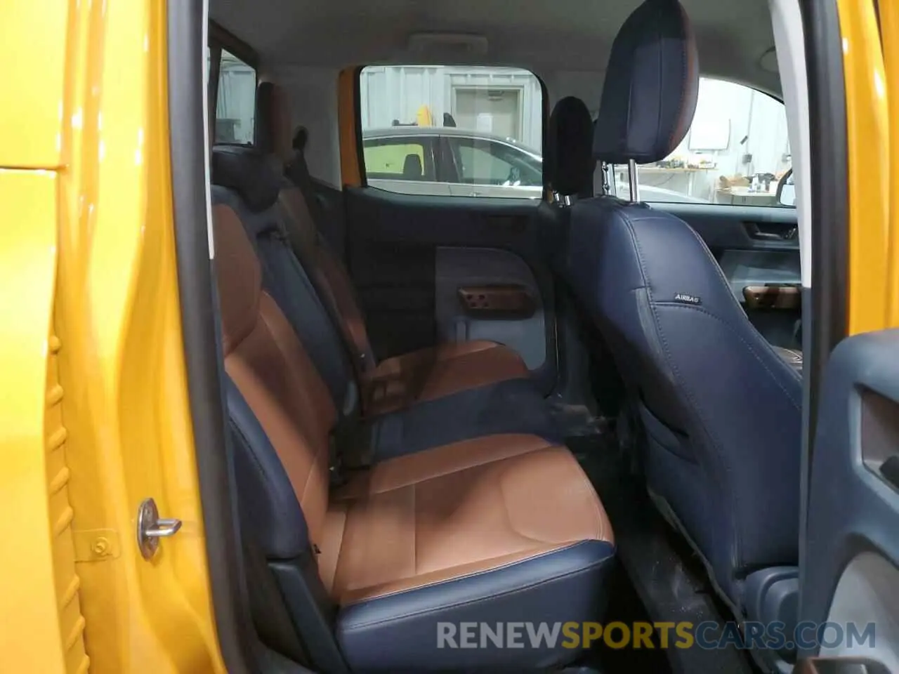 10 Фотография поврежденного автомобиля 3FTTW8F92PRB01678 FORD MAVERICK 2023